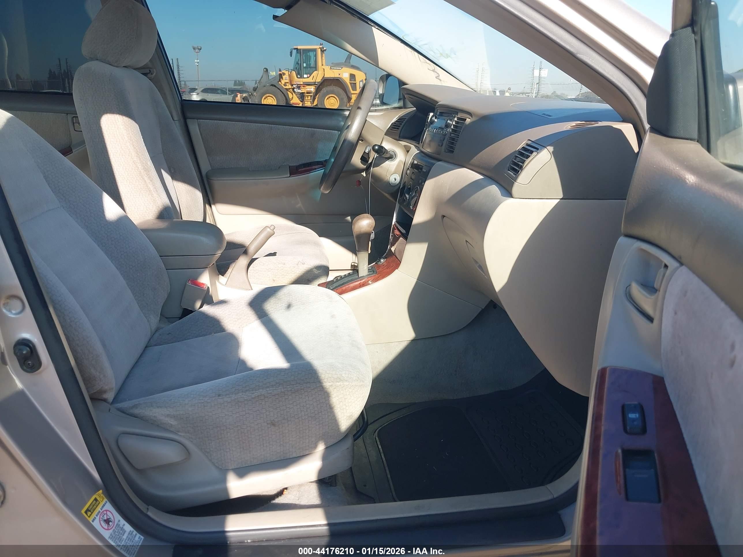 TOYOTA COROLLA image 5