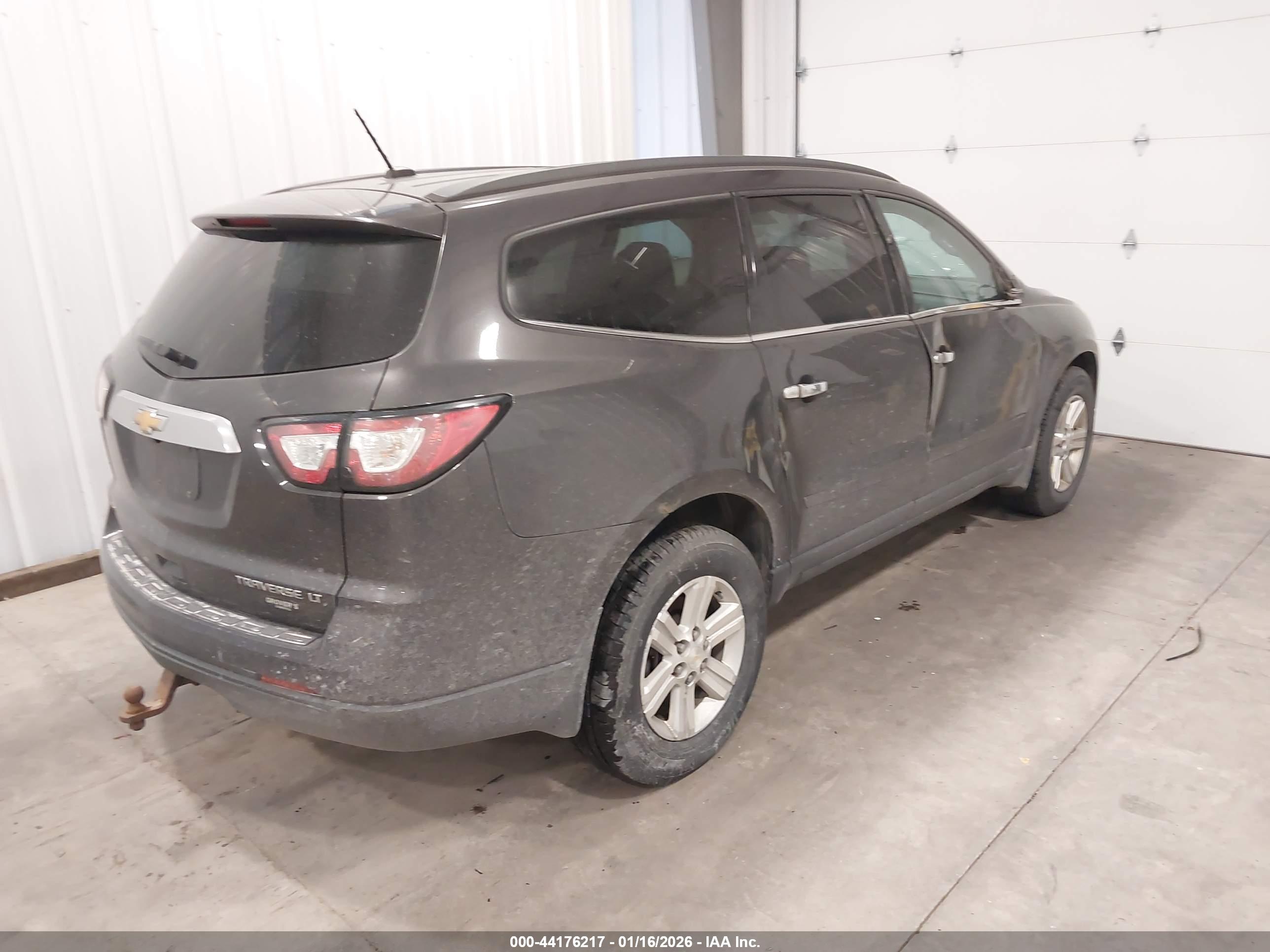 CHEVROLET TRAVERSE image 4
