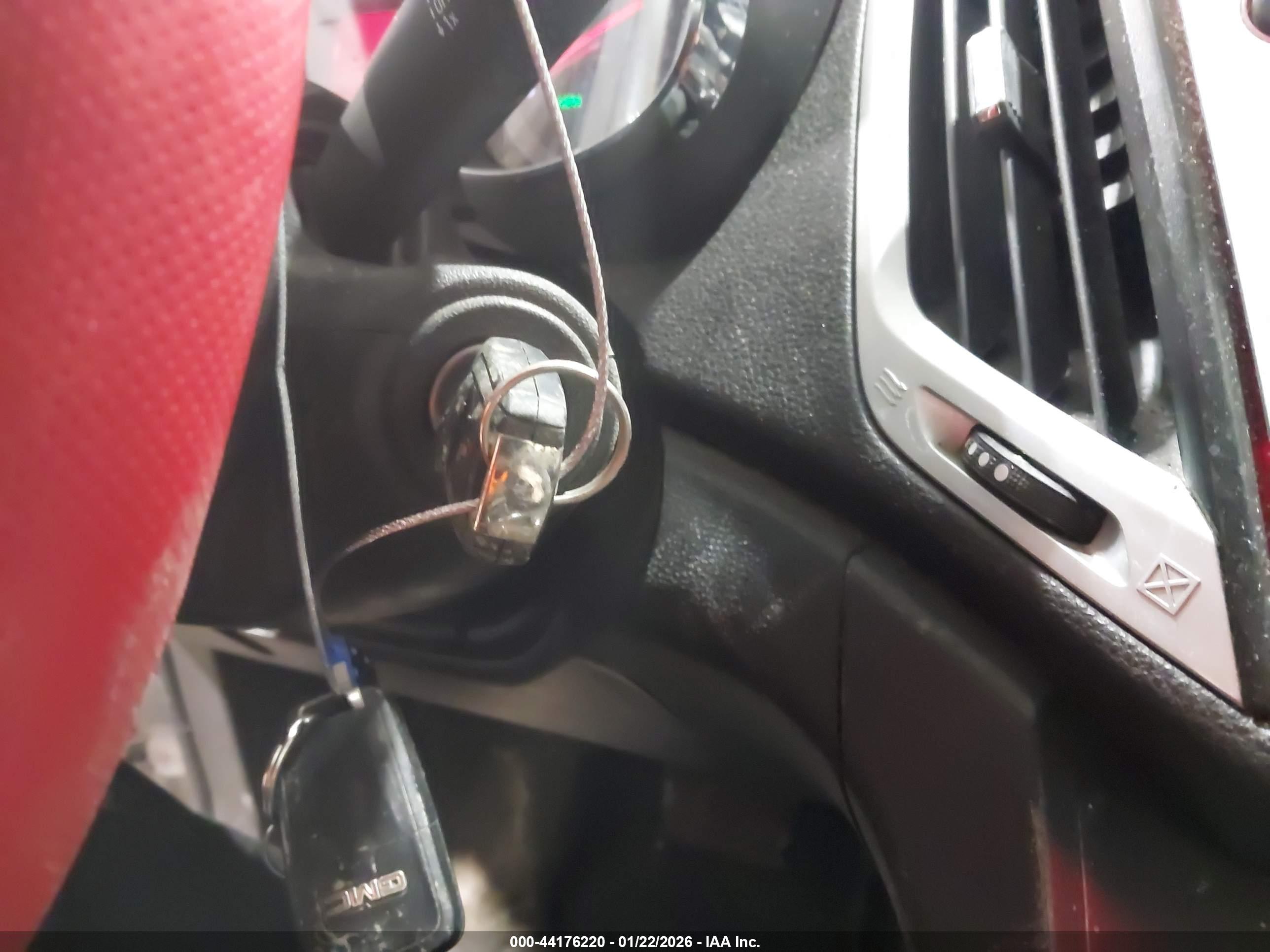 GMC TERRAIN image 11