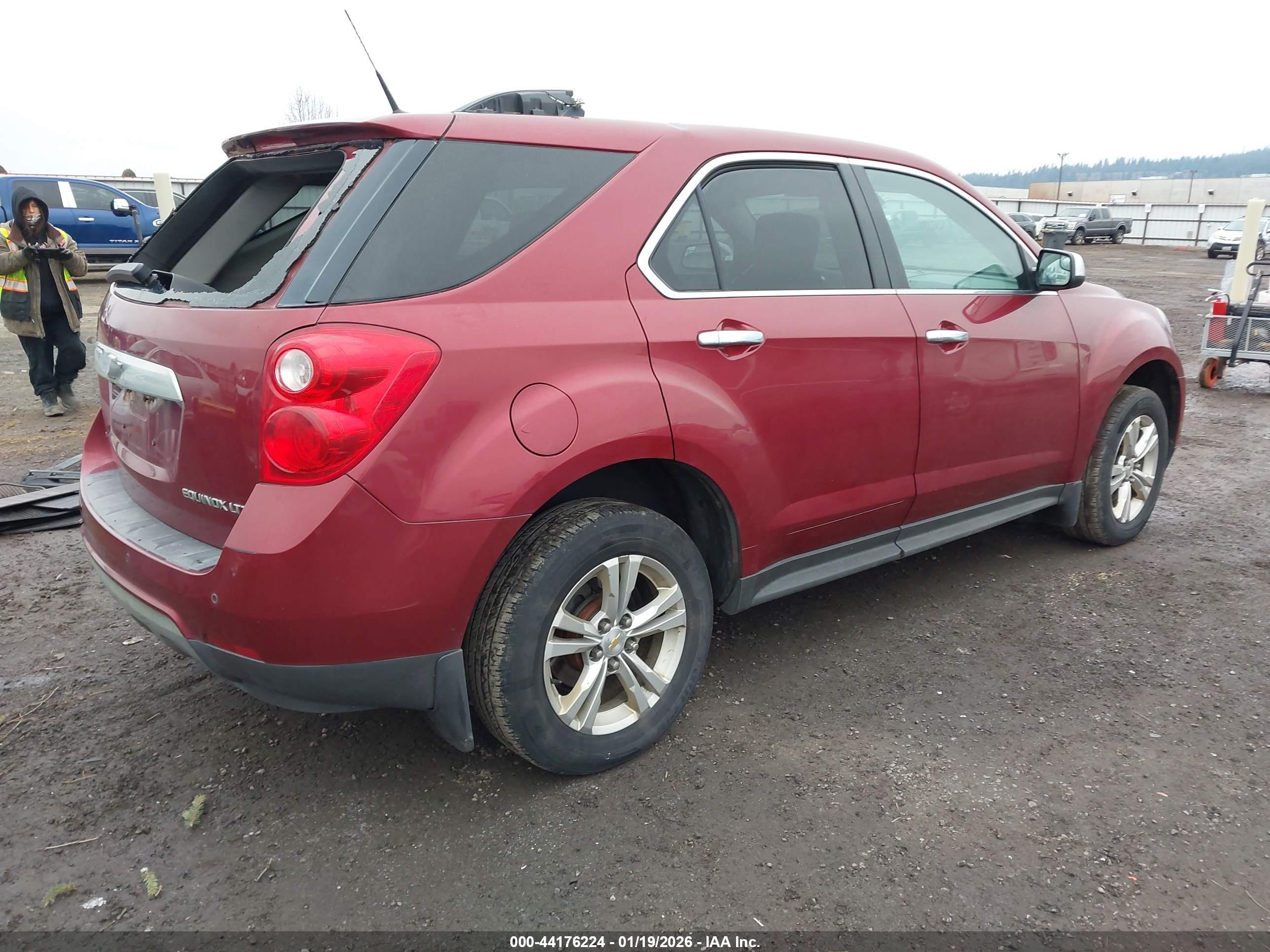 CHEVROLET EQUINOX image 4