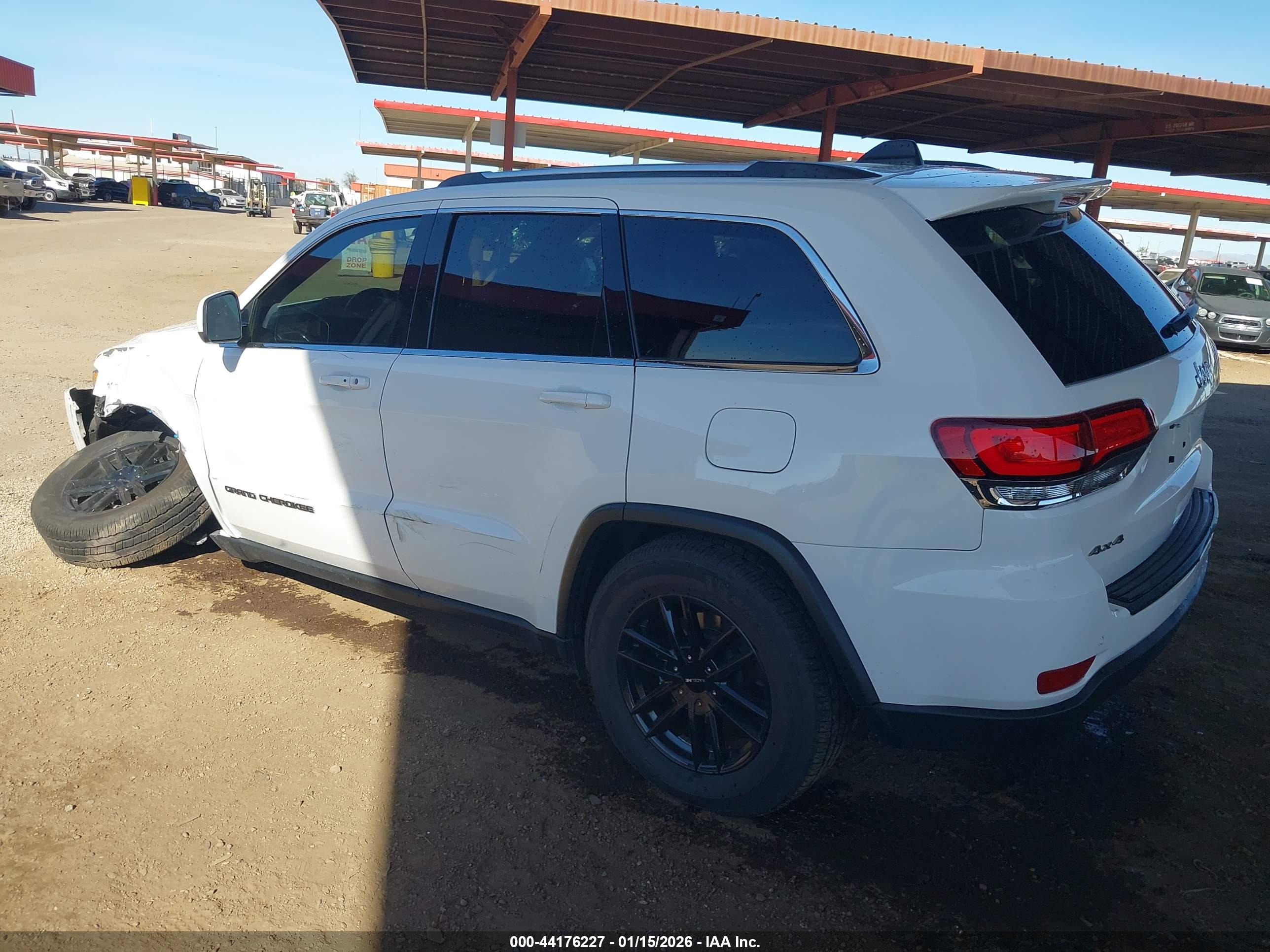 JEEP GRAND image 3