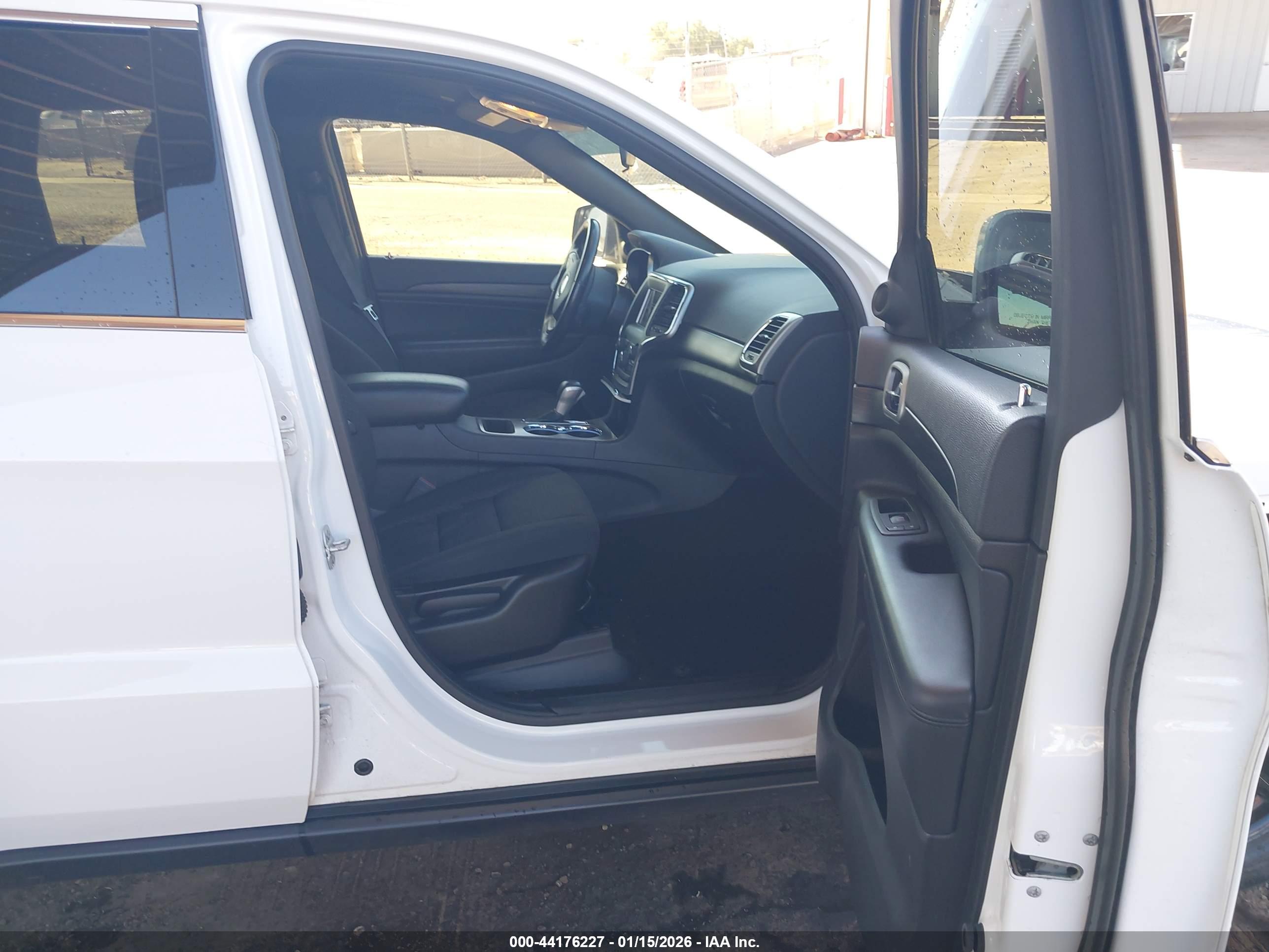 JEEP GRAND image 5