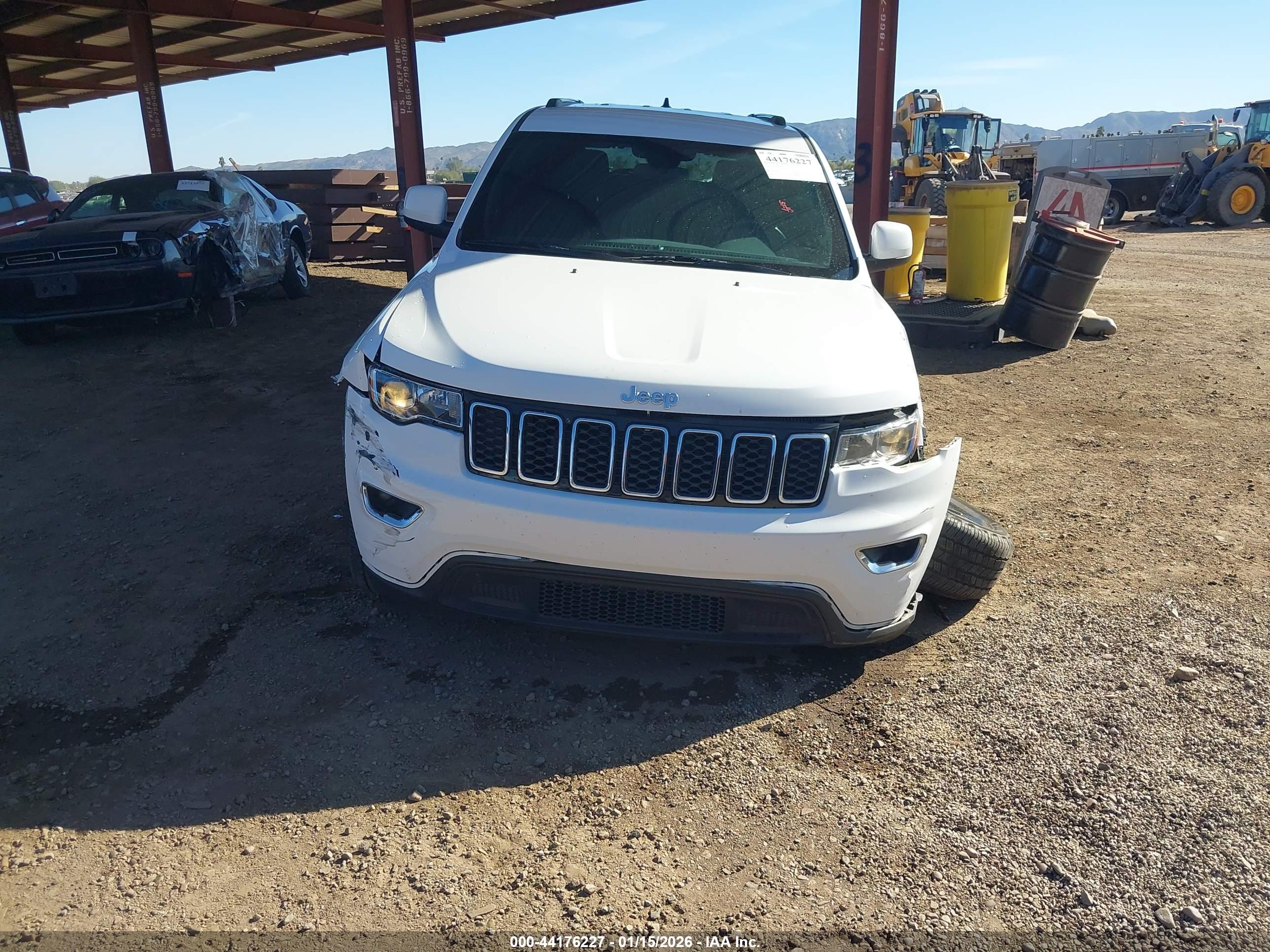 JEEP GRAND image 6