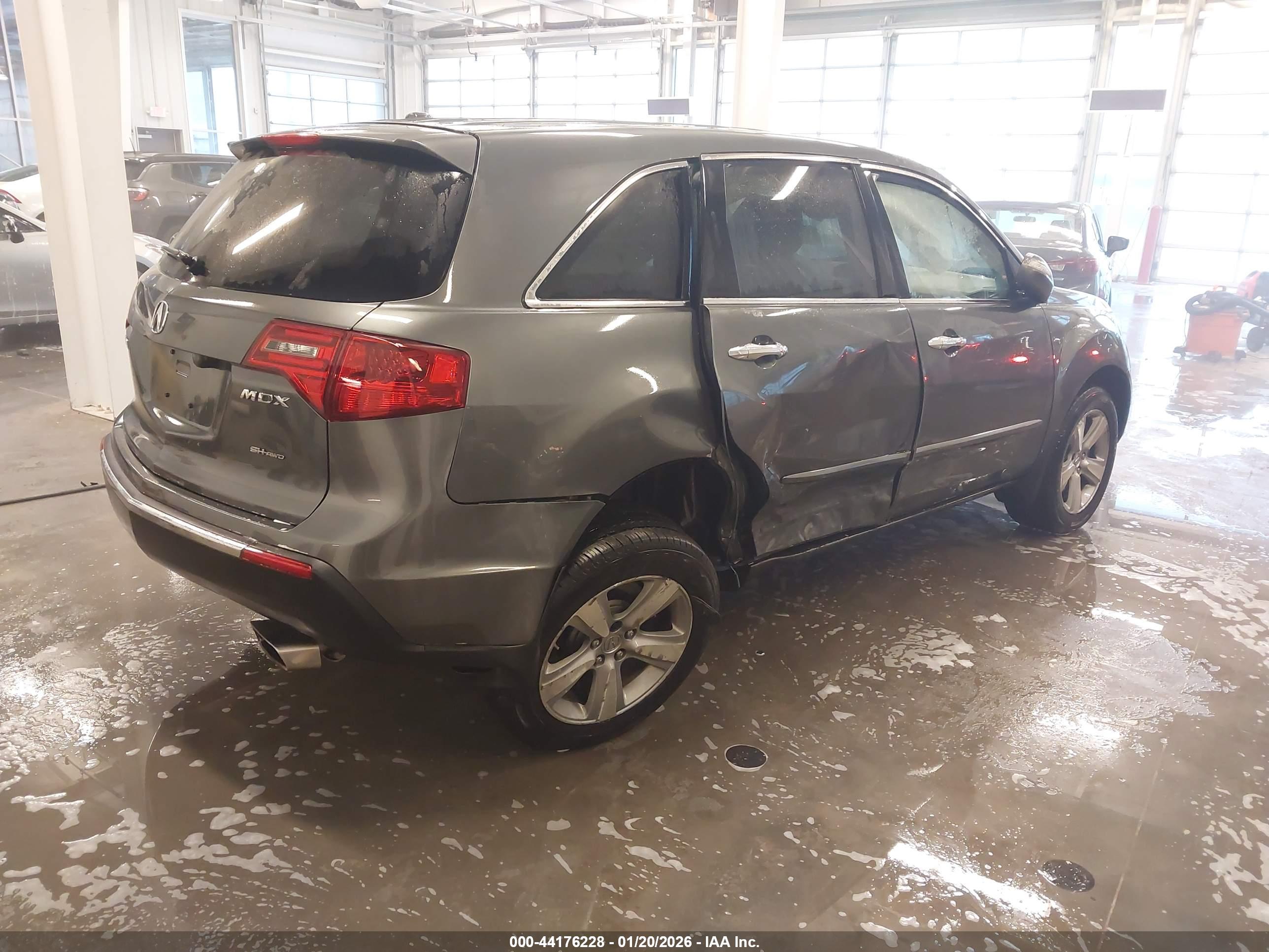 ACURA MDX image 4