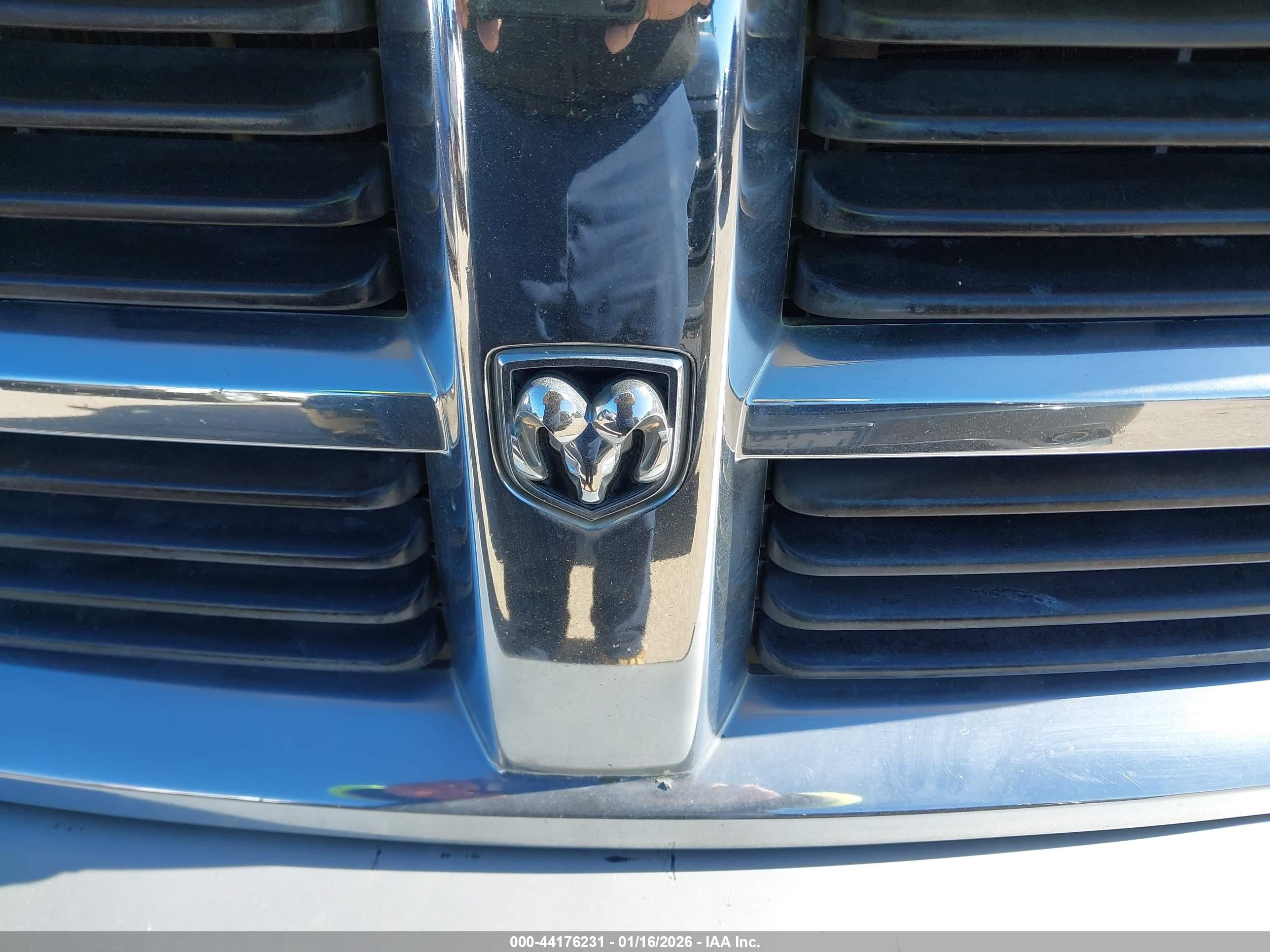 DODGE DURANGO image 6