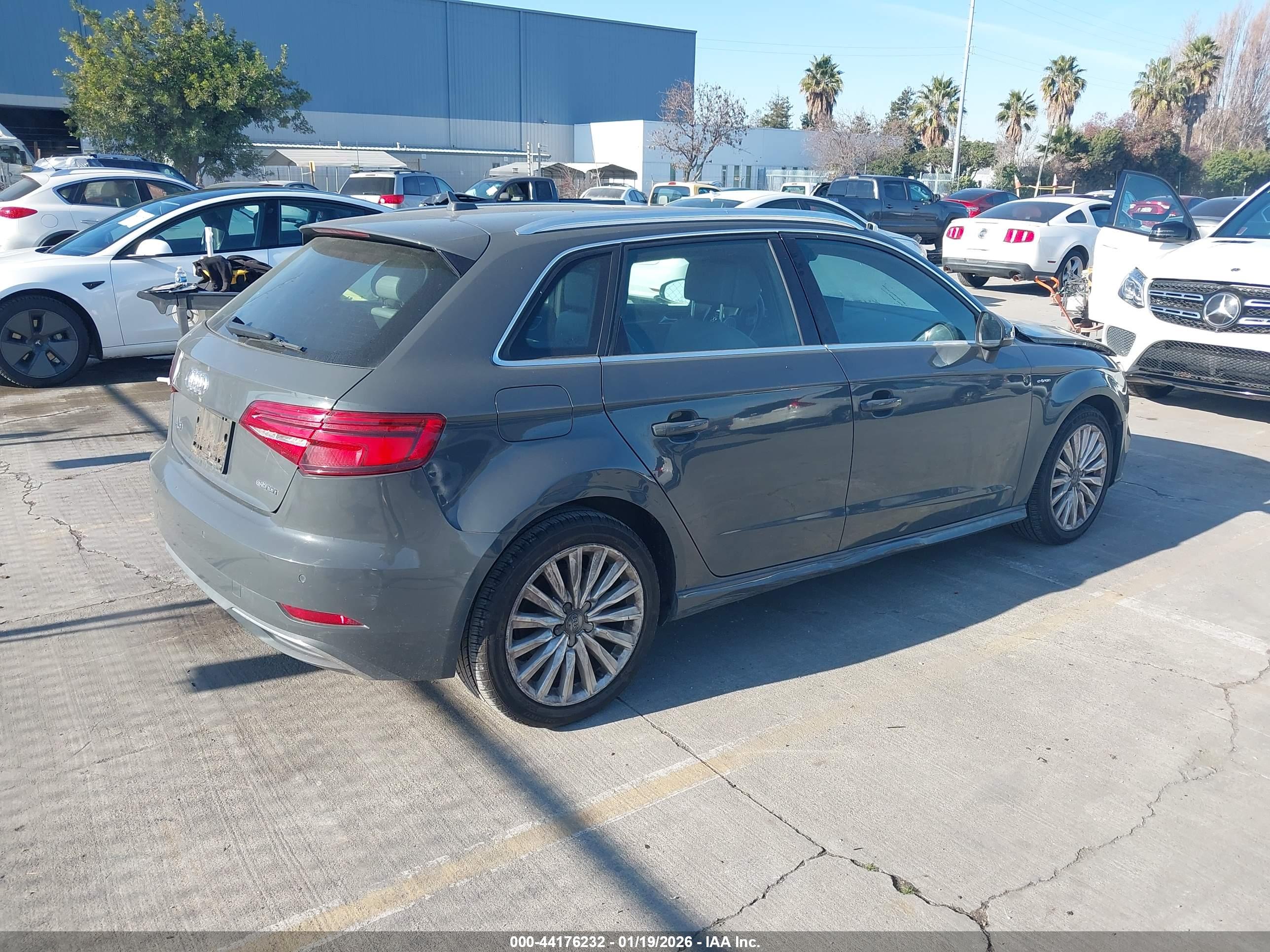 AUDI A3 image 4