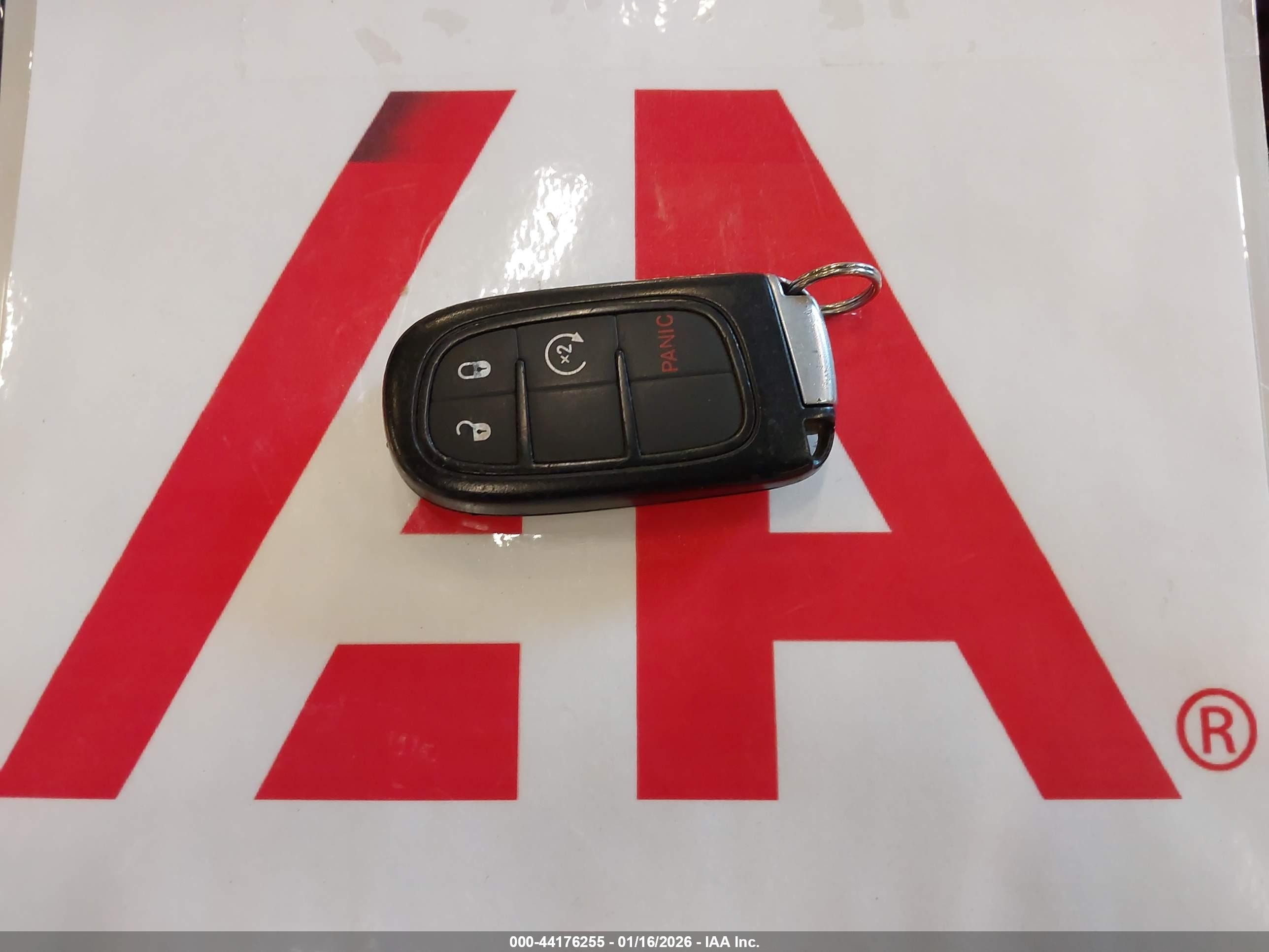 JEEP CHEROKEE image 11