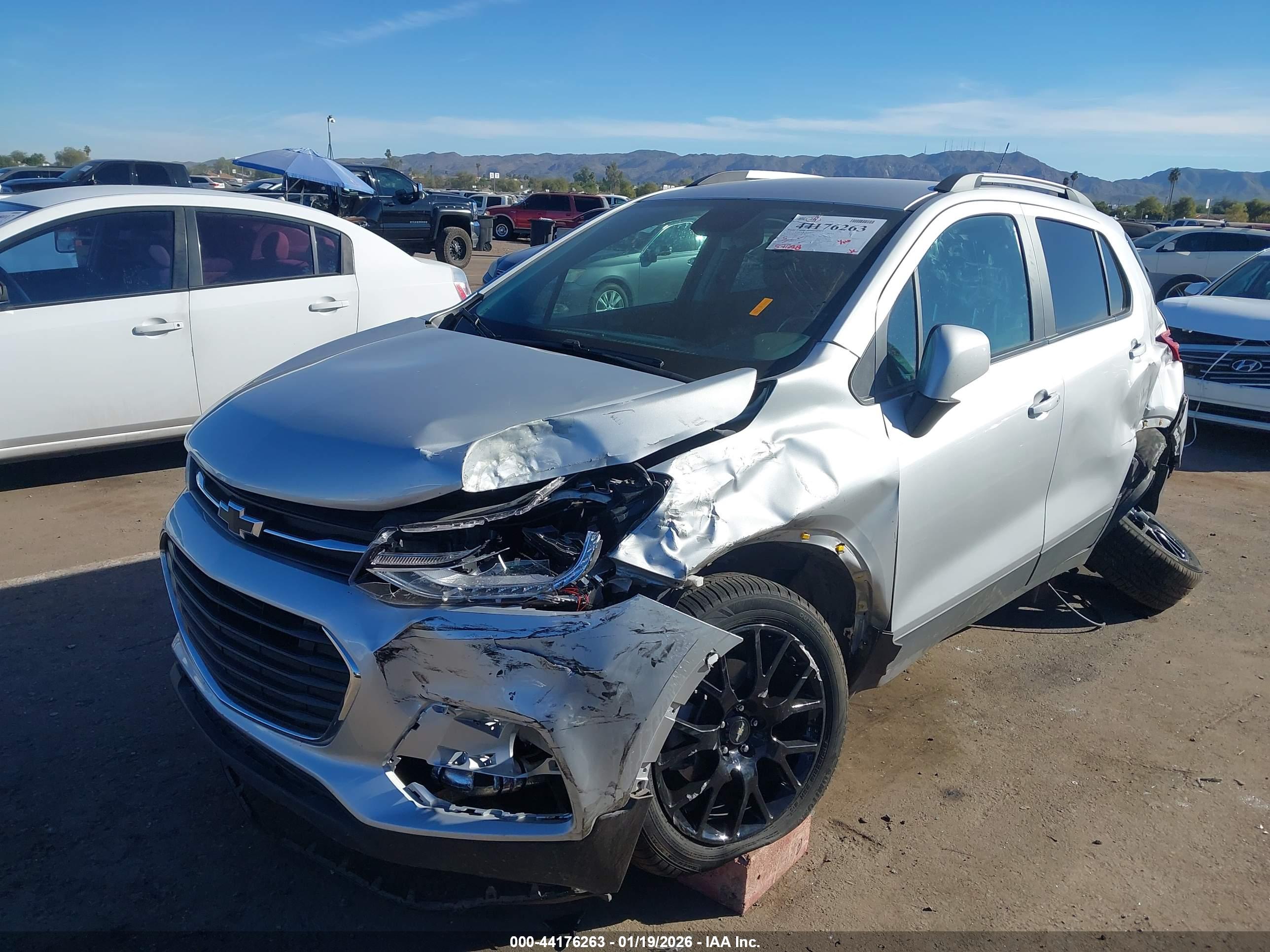 CHEVROLET TRAX image 6
