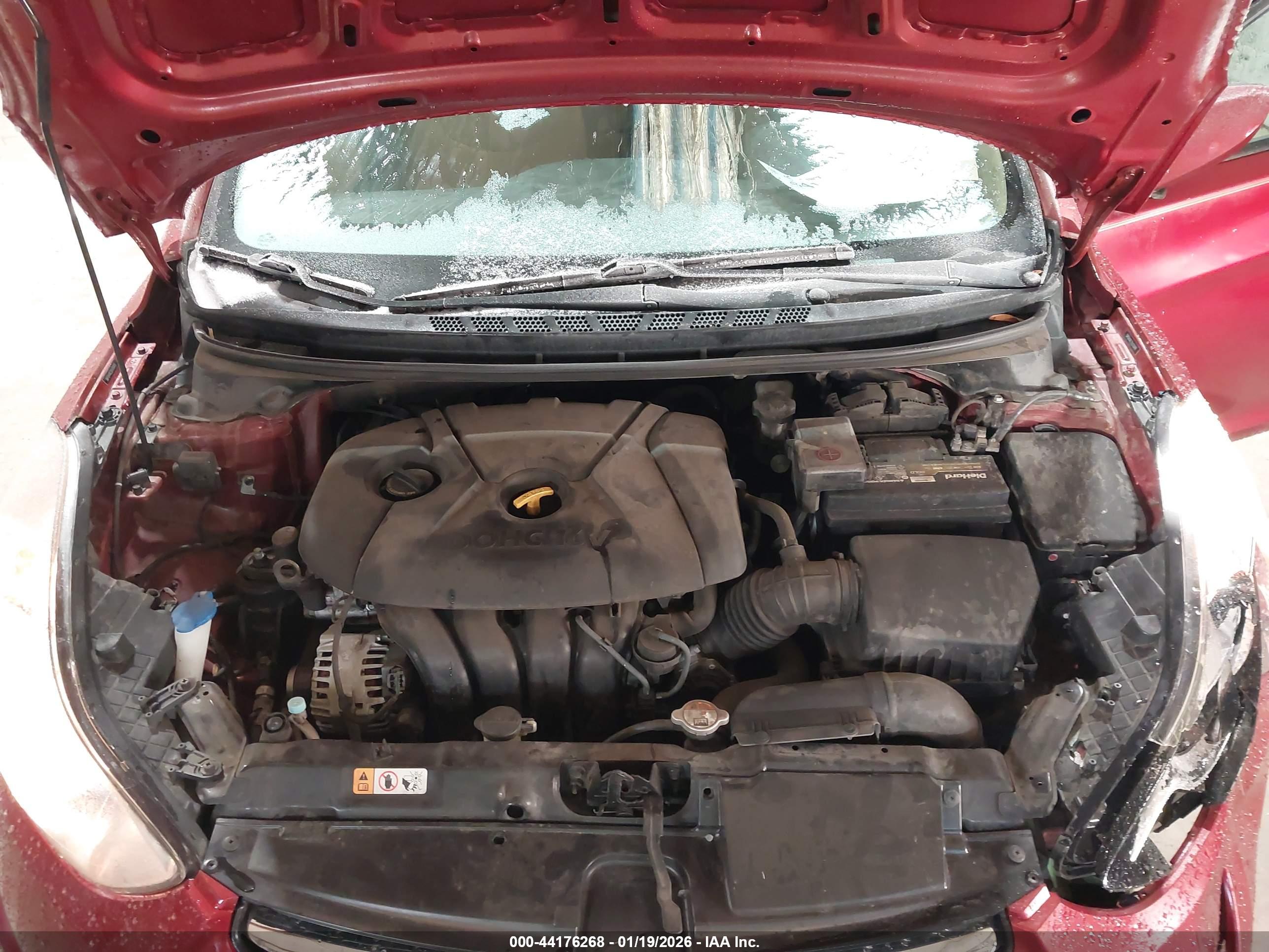 HYUNDAI ELANTRA image 10
