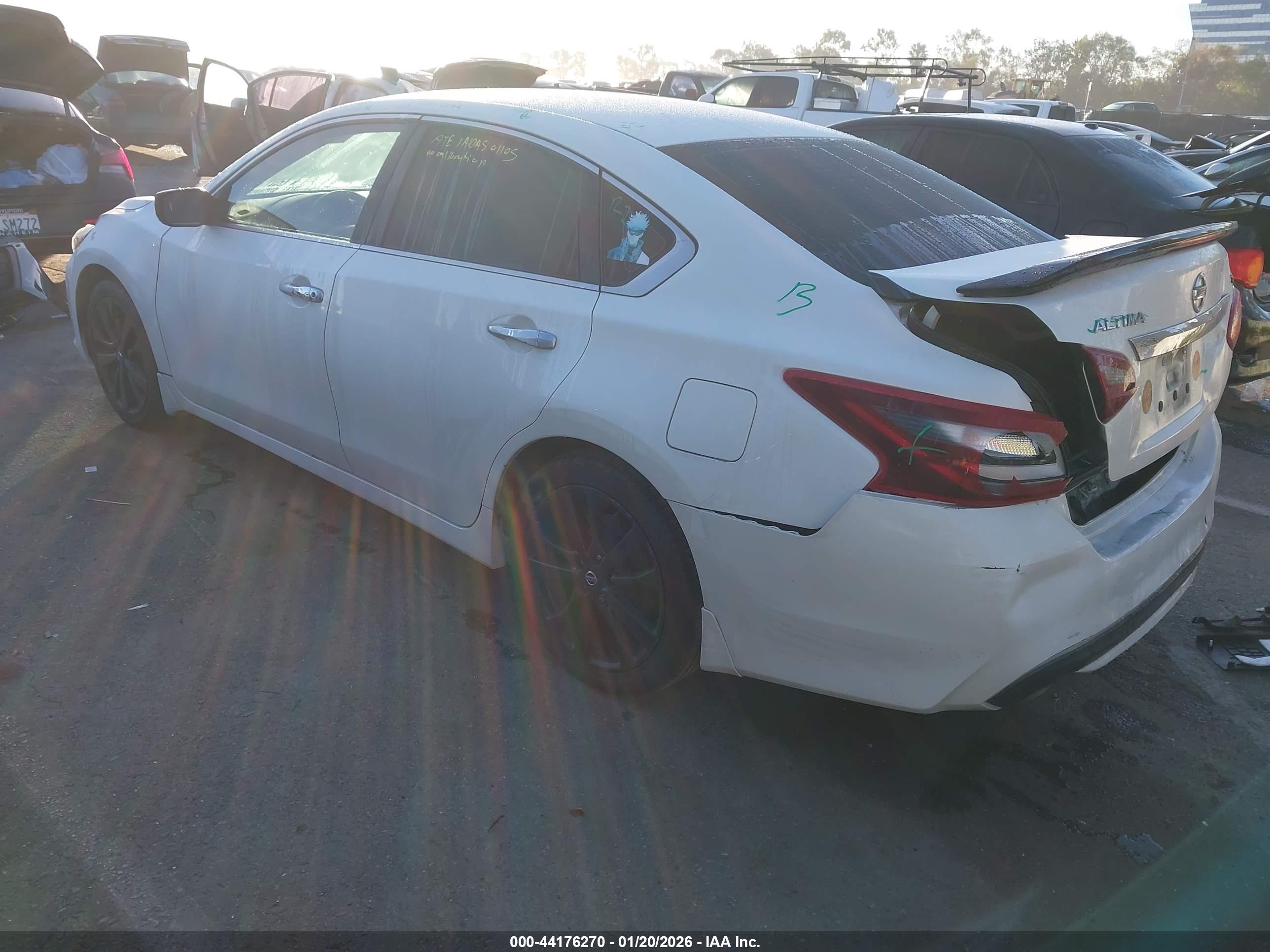 NISSAN ALTIMA image 3