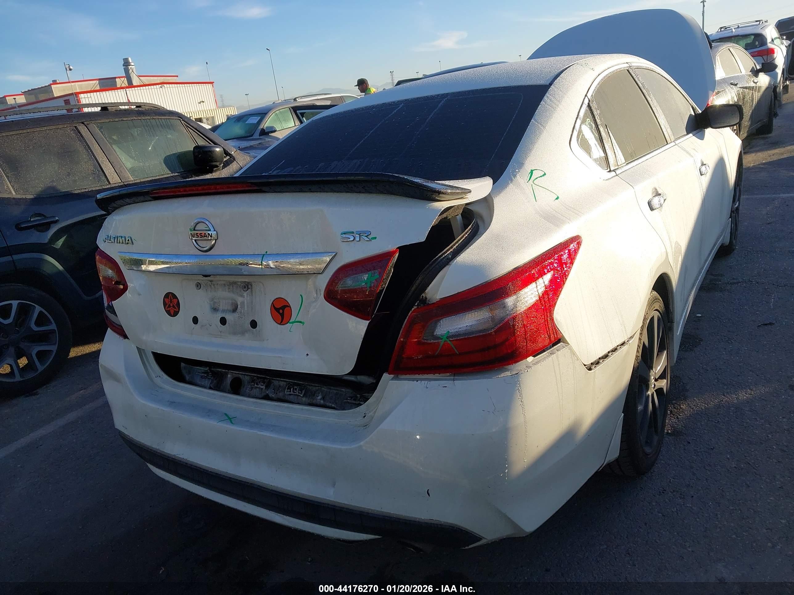 NISSAN ALTIMA image 6