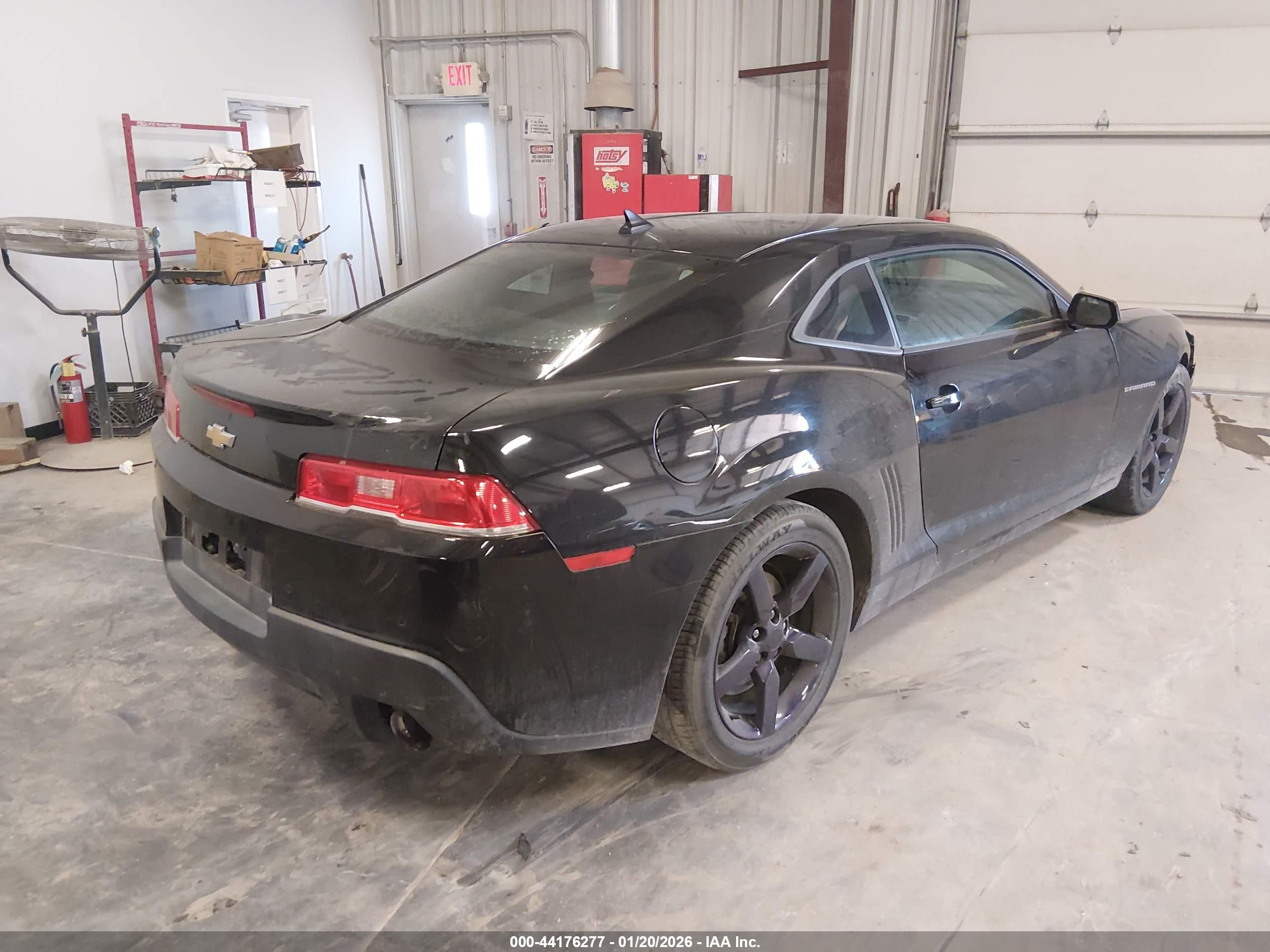 CHEVROLET CAMARO image 4