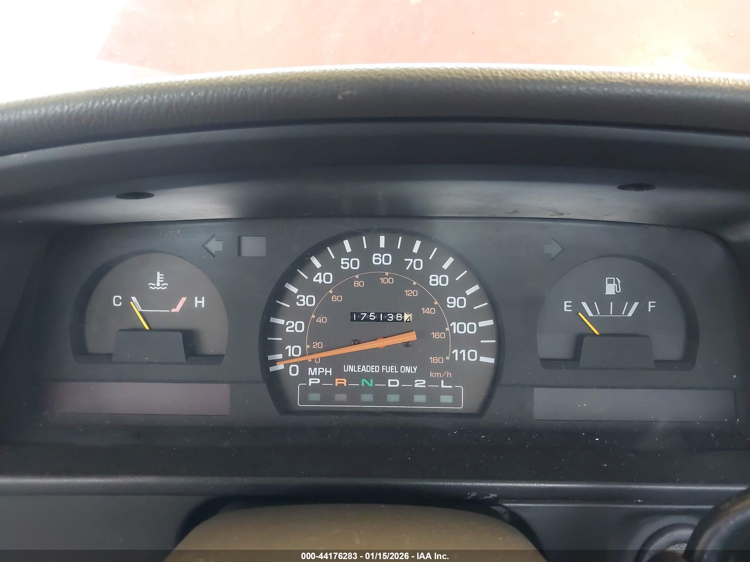 TOYOTA PICKUP image 7