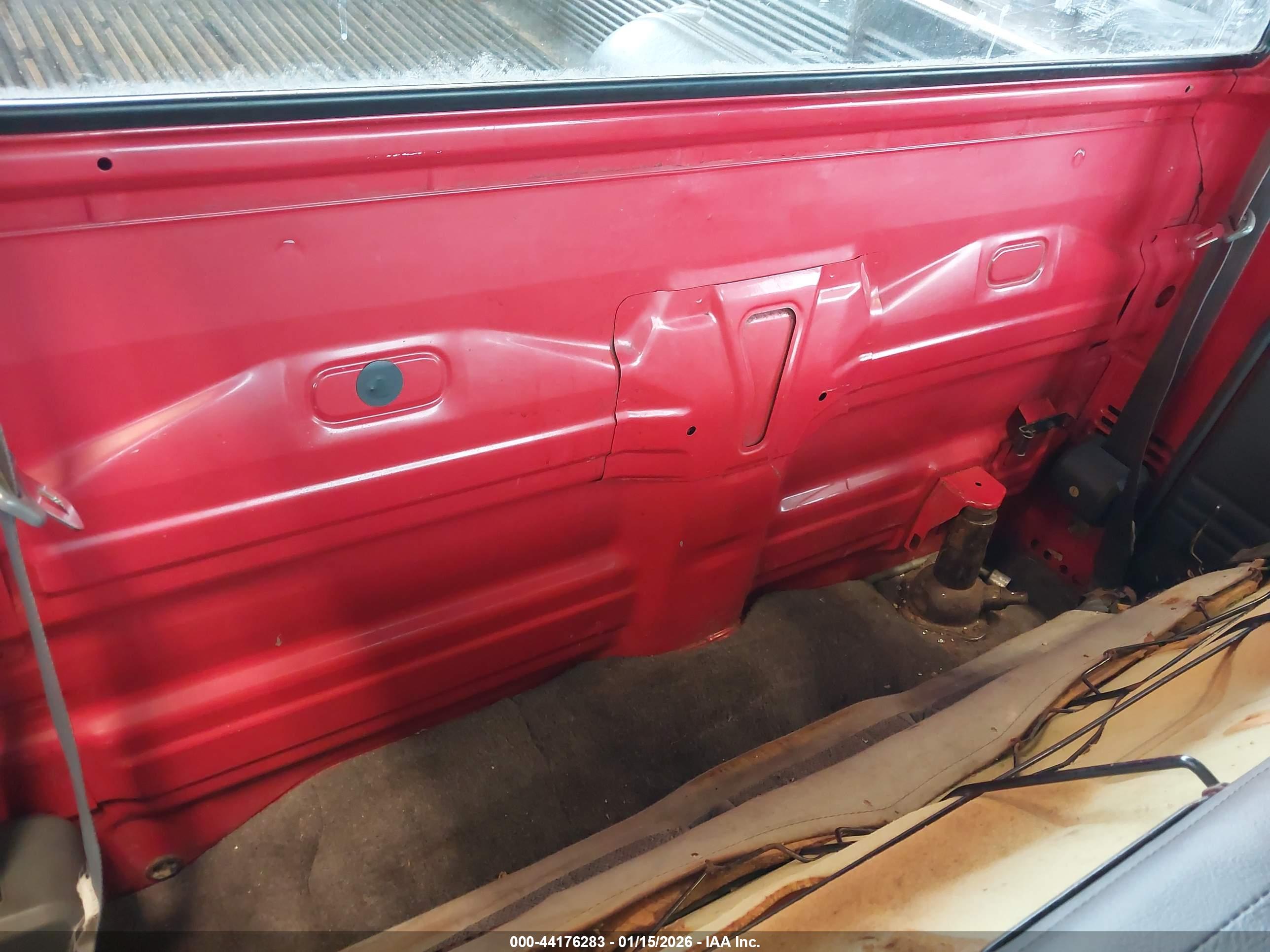 TOYOTA PICKUP image 8