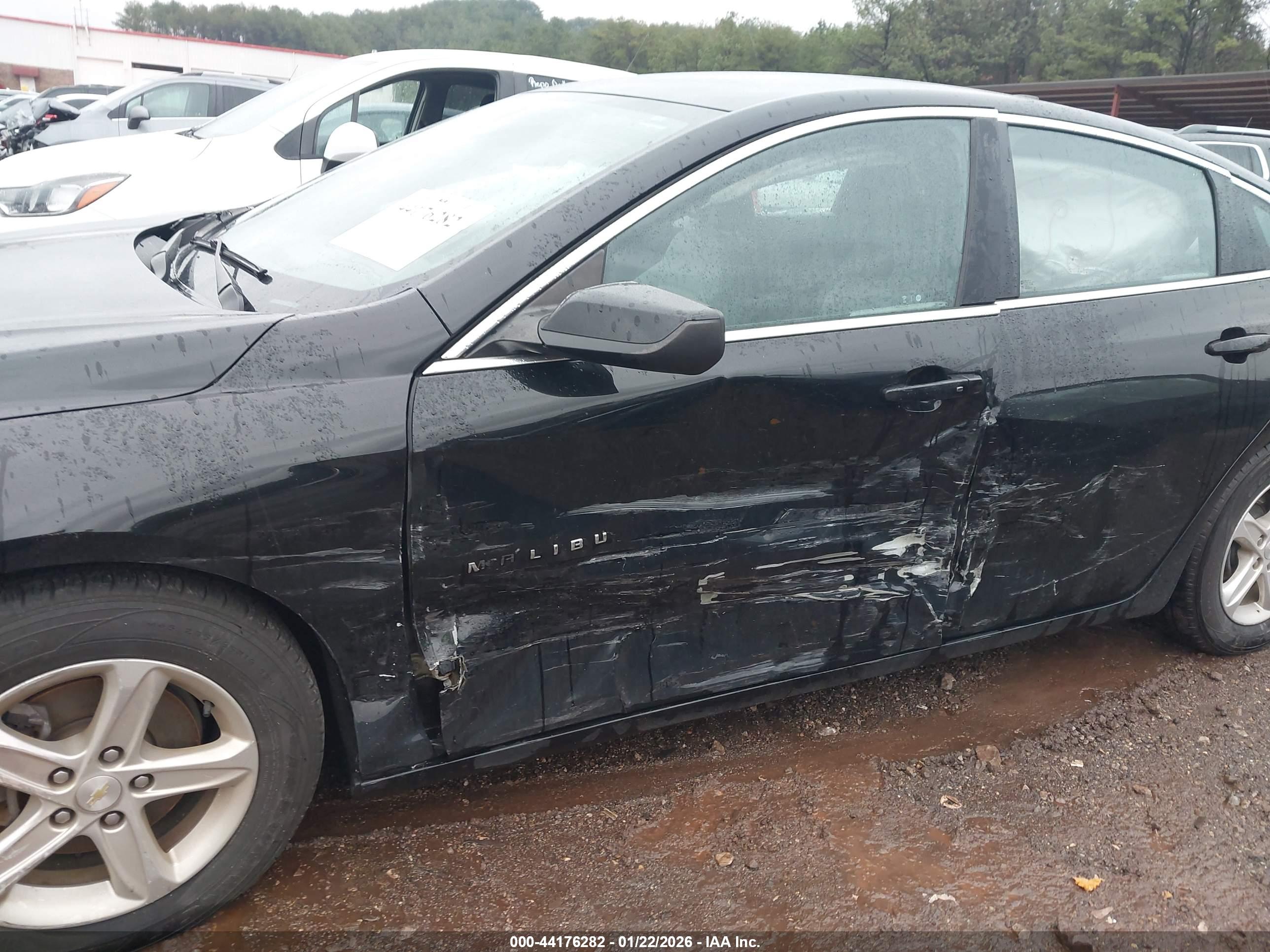 CHEVROLET MALIBU image 6