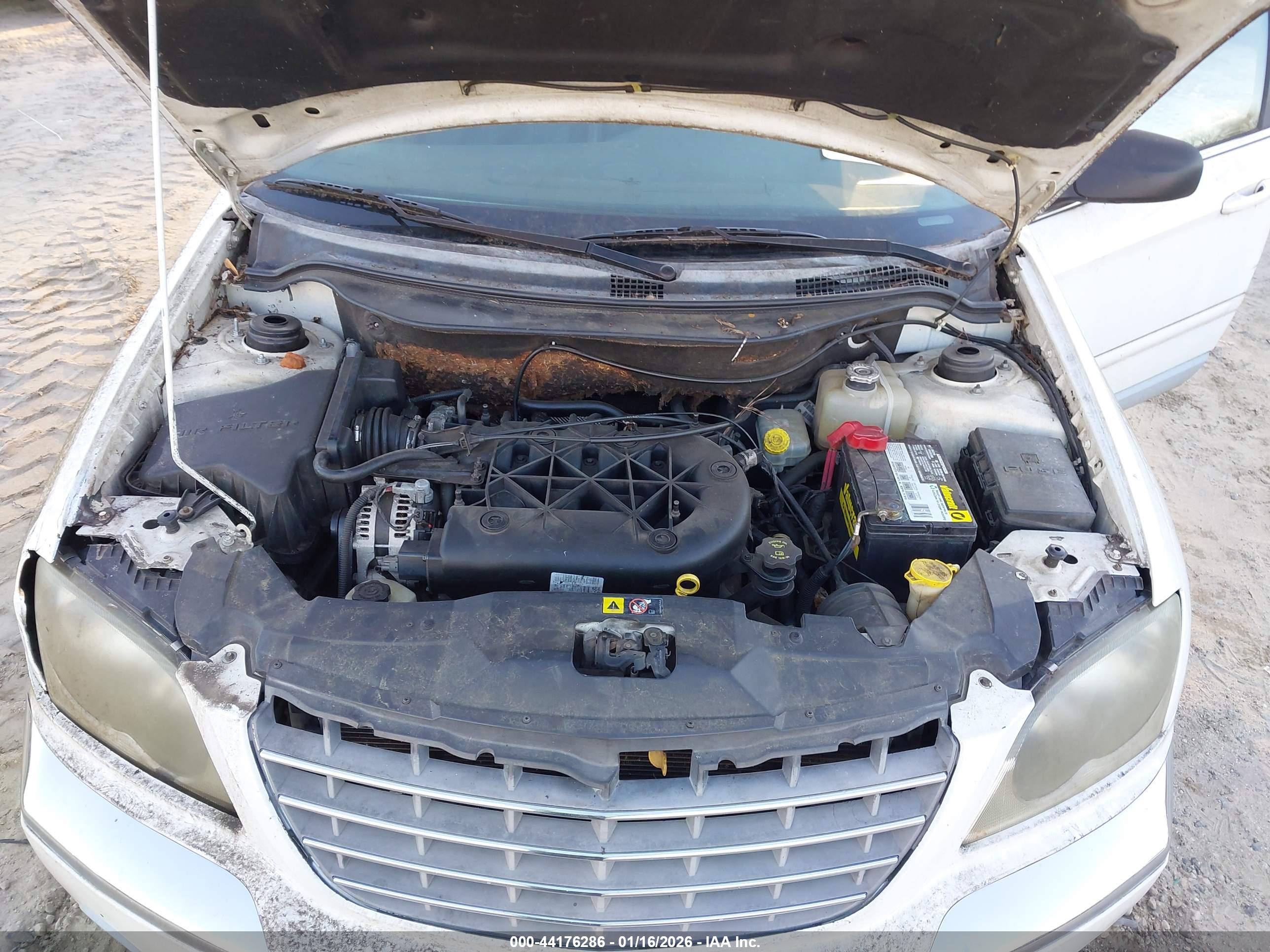CHRYSLER PACIFICA image 10