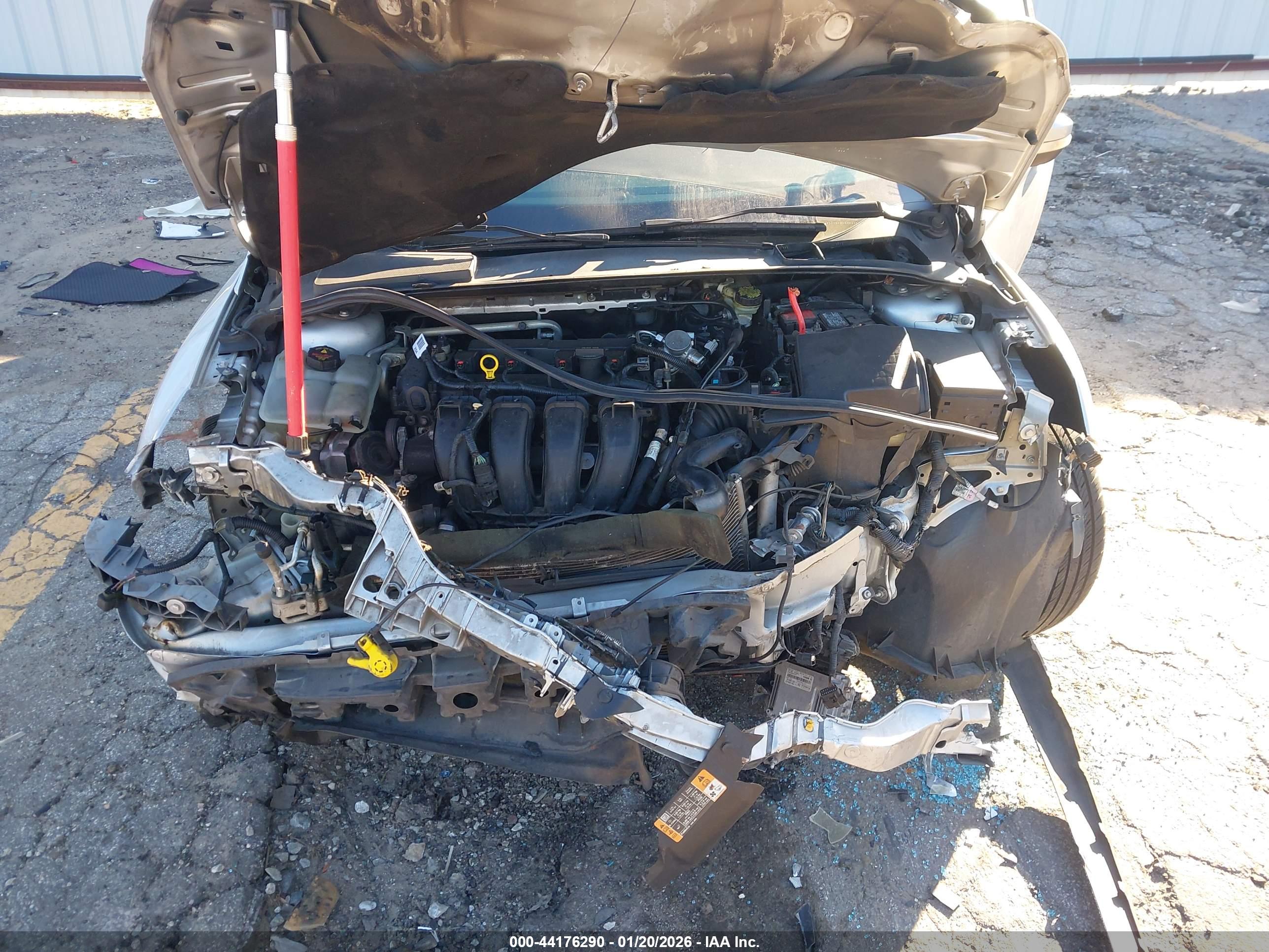 FORD FOCUS image 10