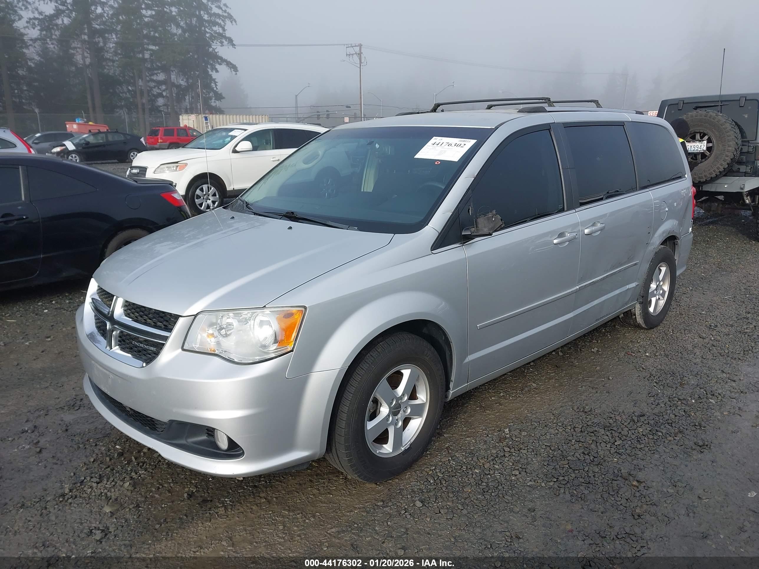 DODGE GRAND image 2