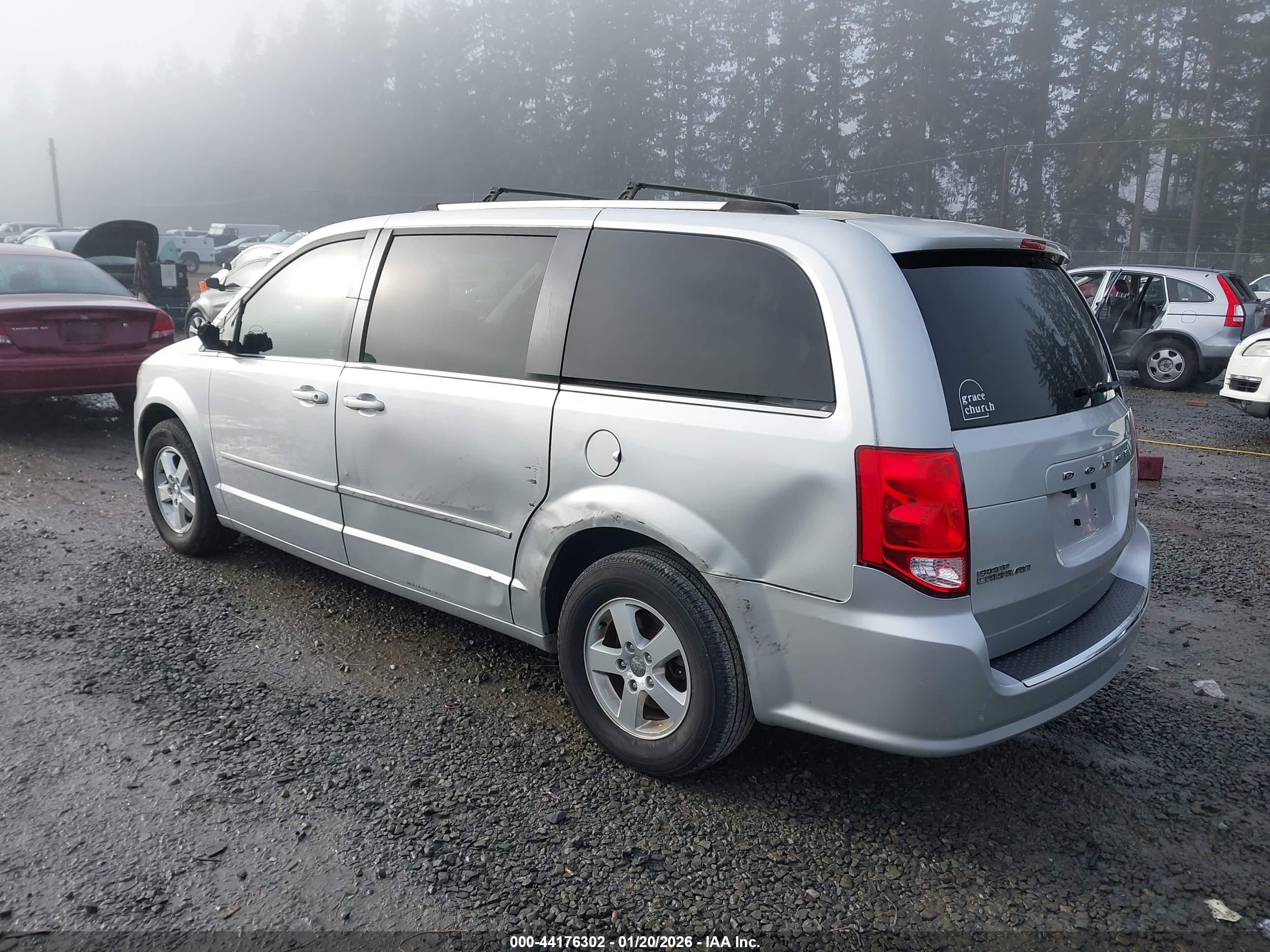 DODGE GRAND image 3