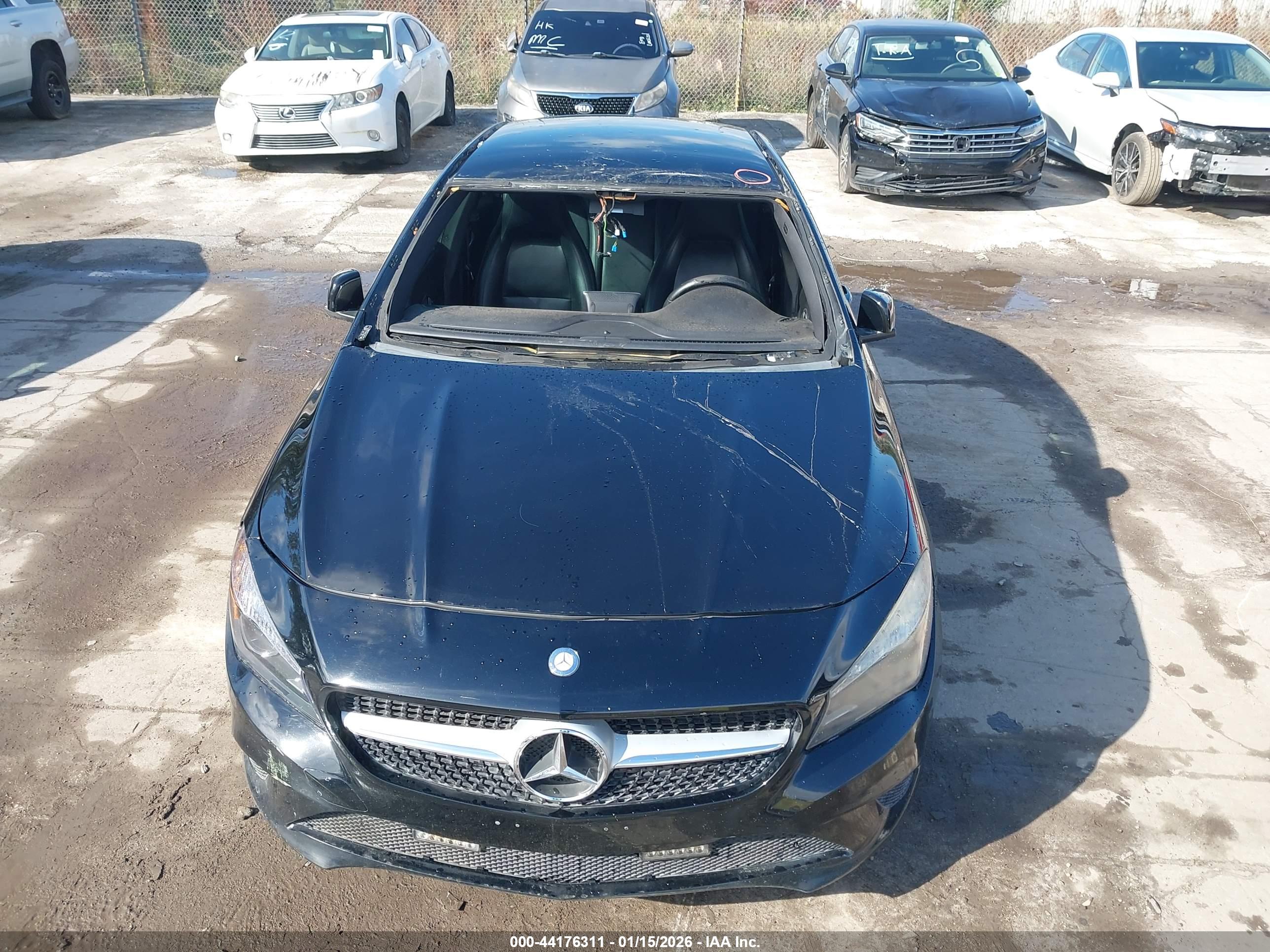 MERCEDES-BENZ CLA image 6