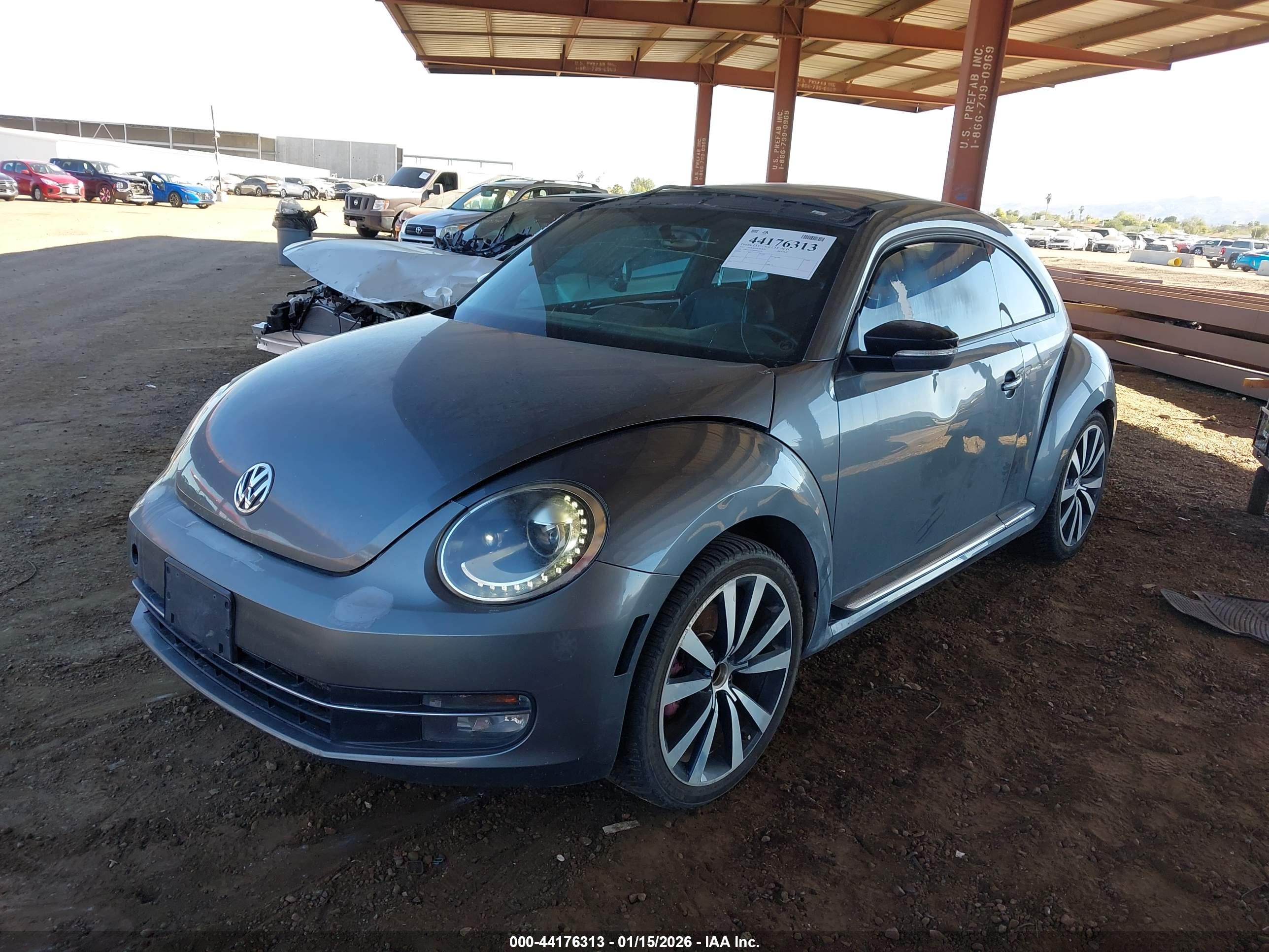 VOLKSWAGEN BEETLE image 2