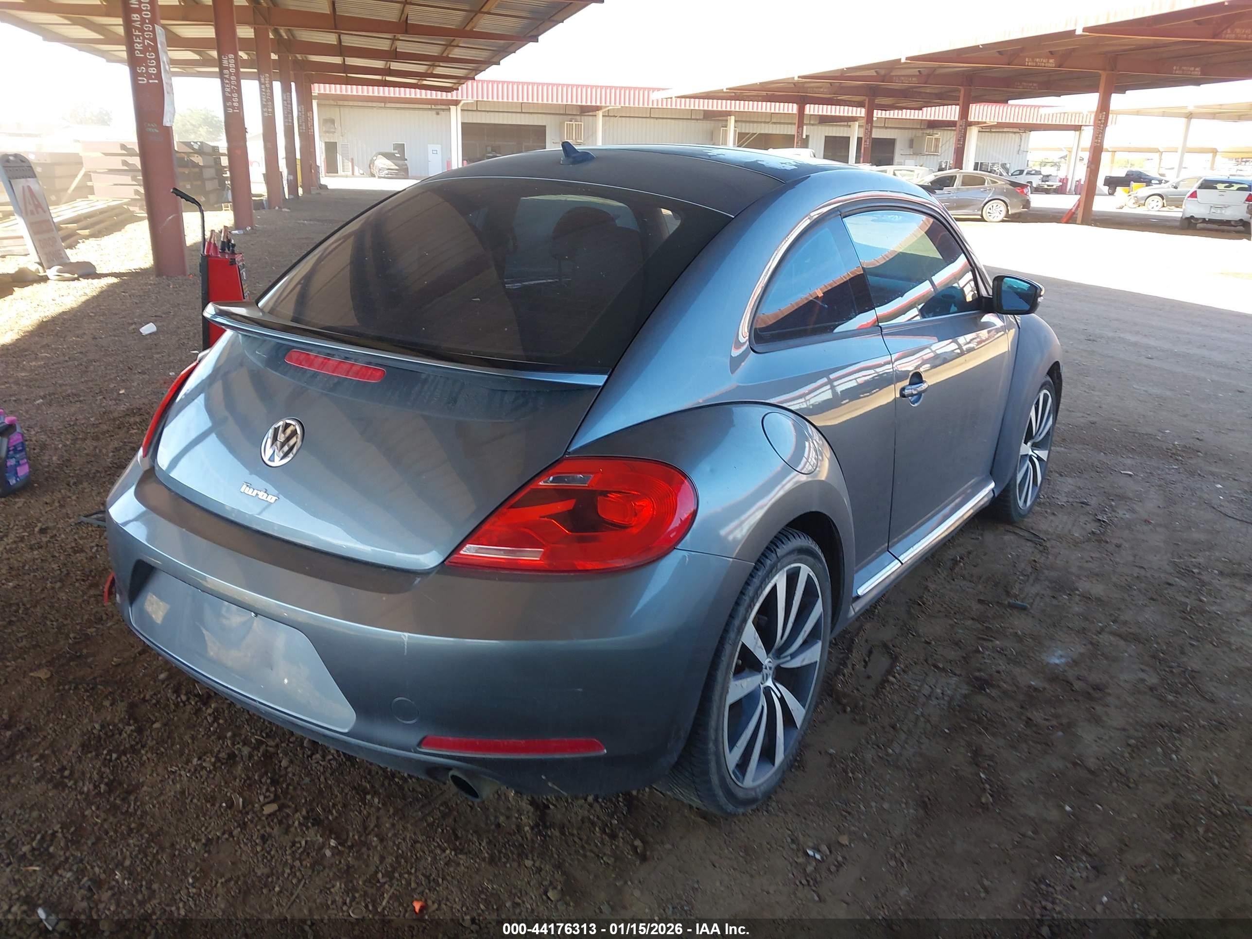 VOLKSWAGEN BEETLE image 4