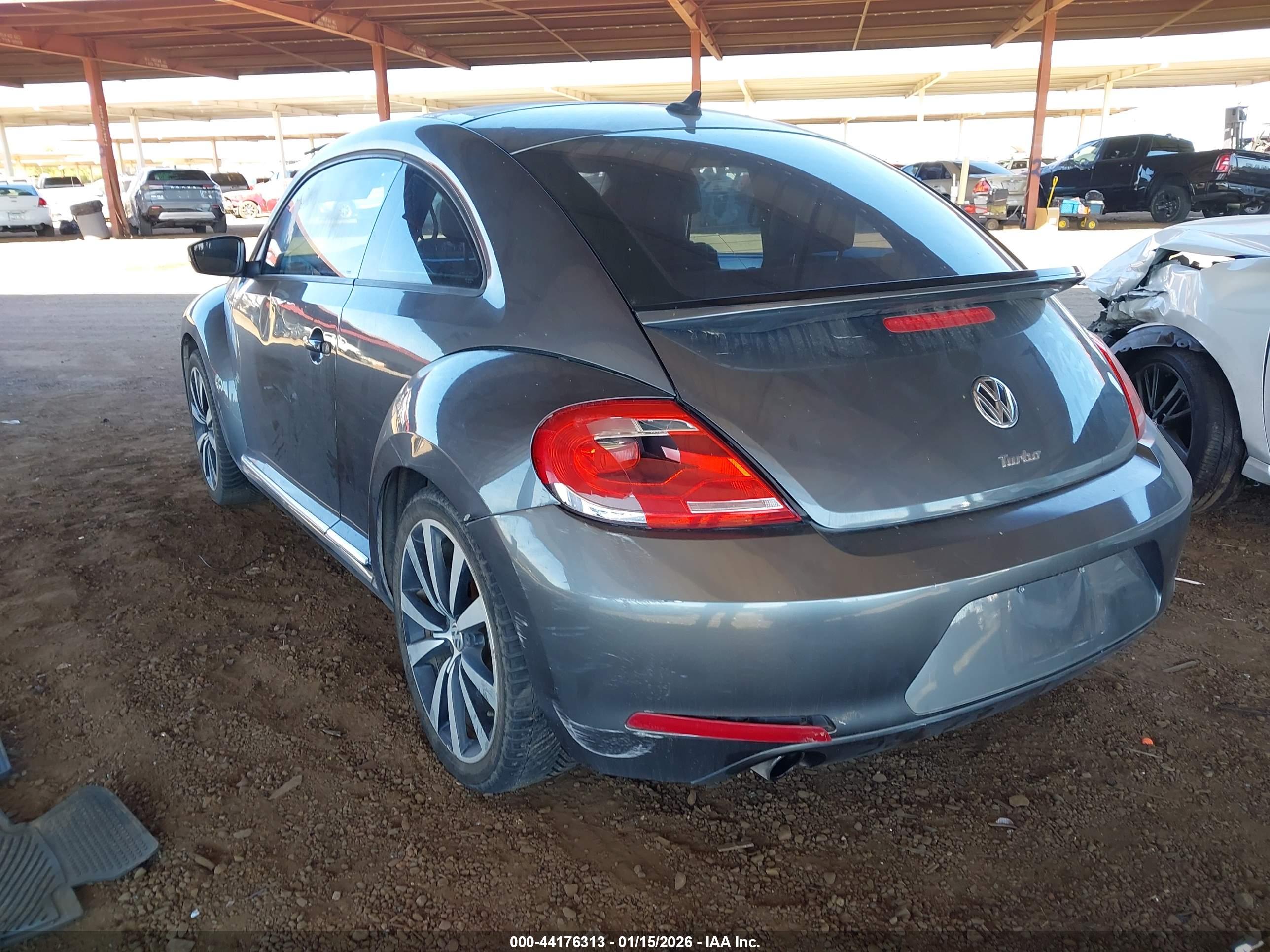 VOLKSWAGEN BEETLE image 6