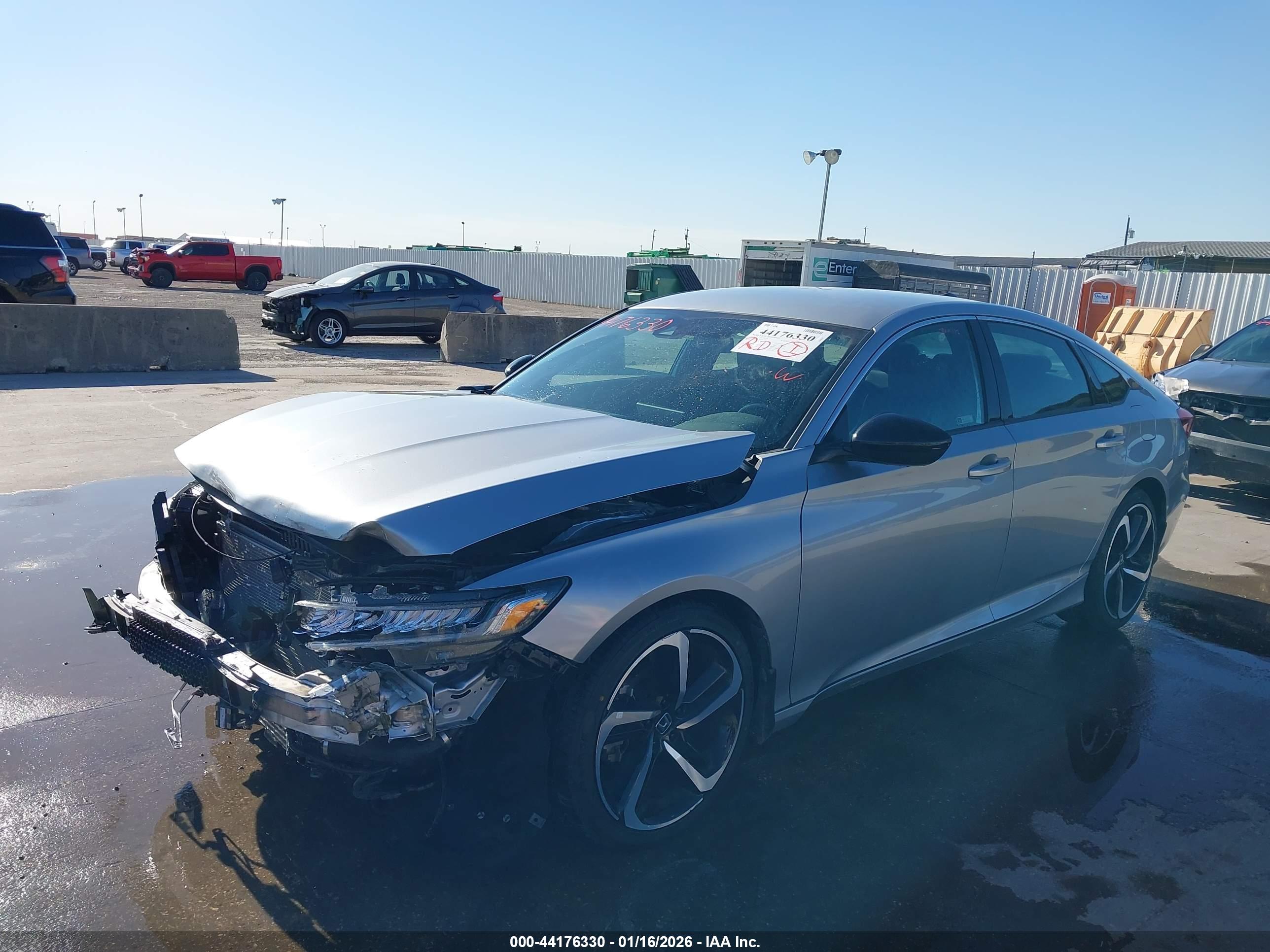 HONDA ACCORD image 2