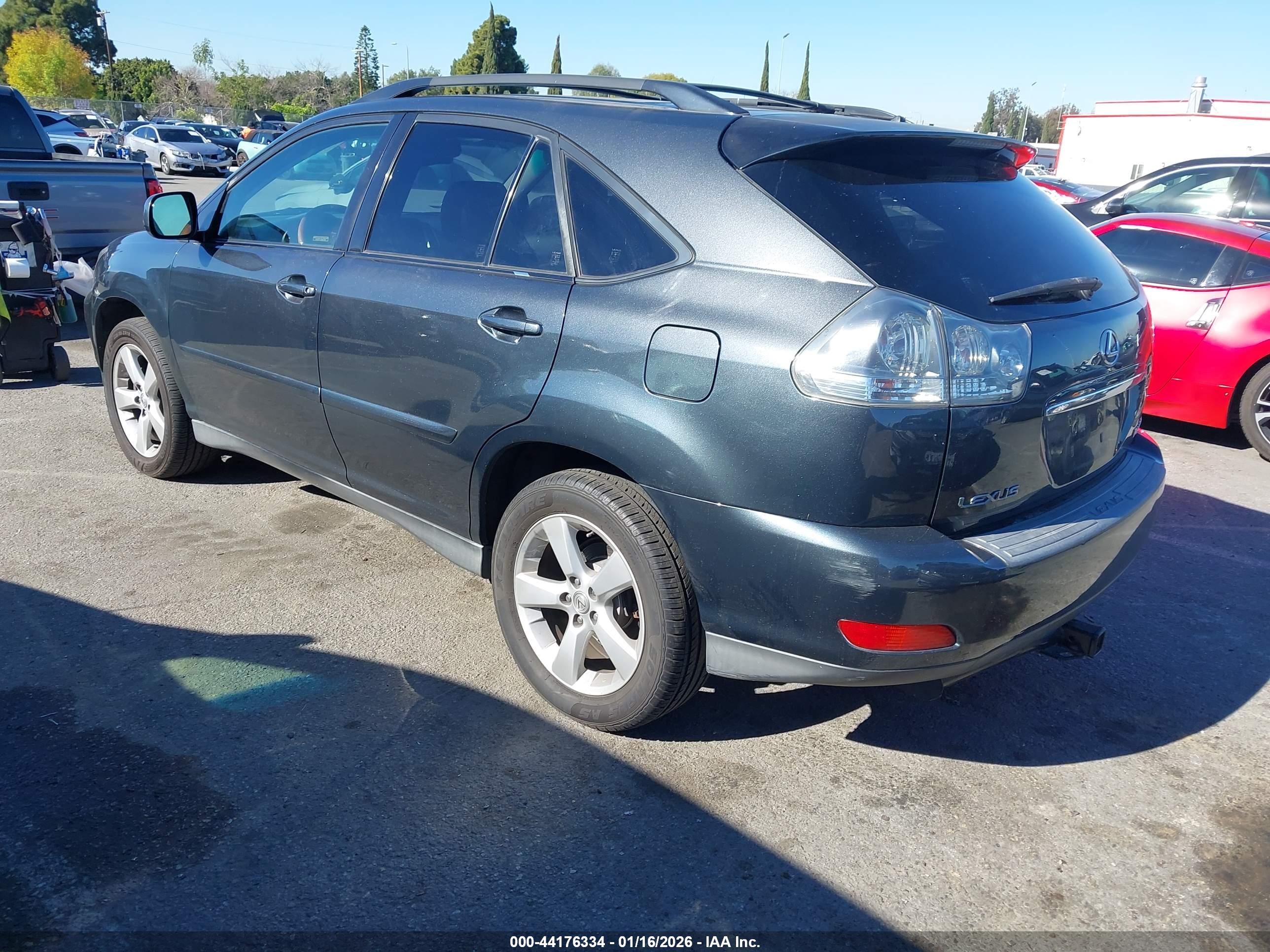 LEXUS RX image 3