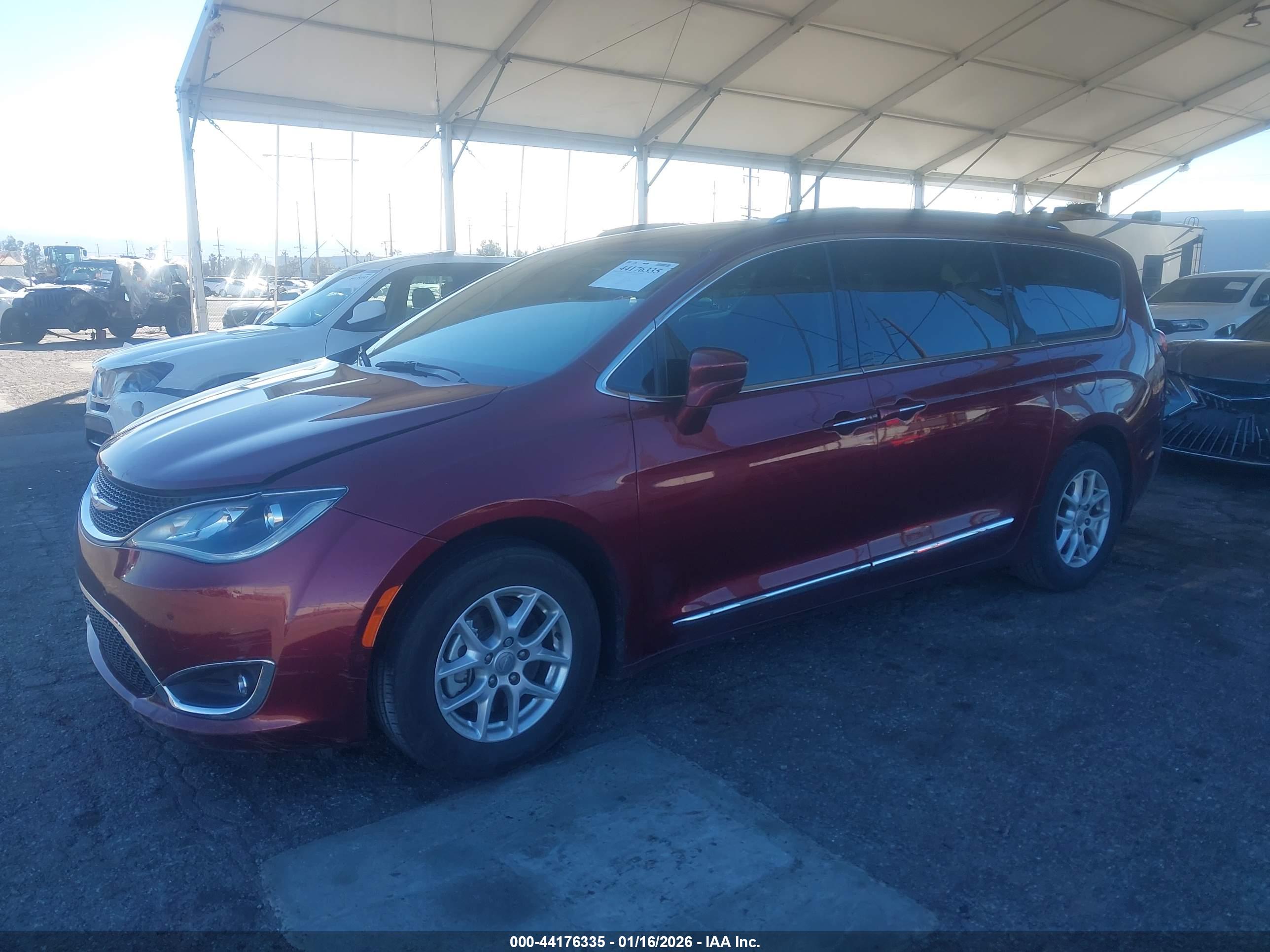 CHRYSLER PACIFICA image 2