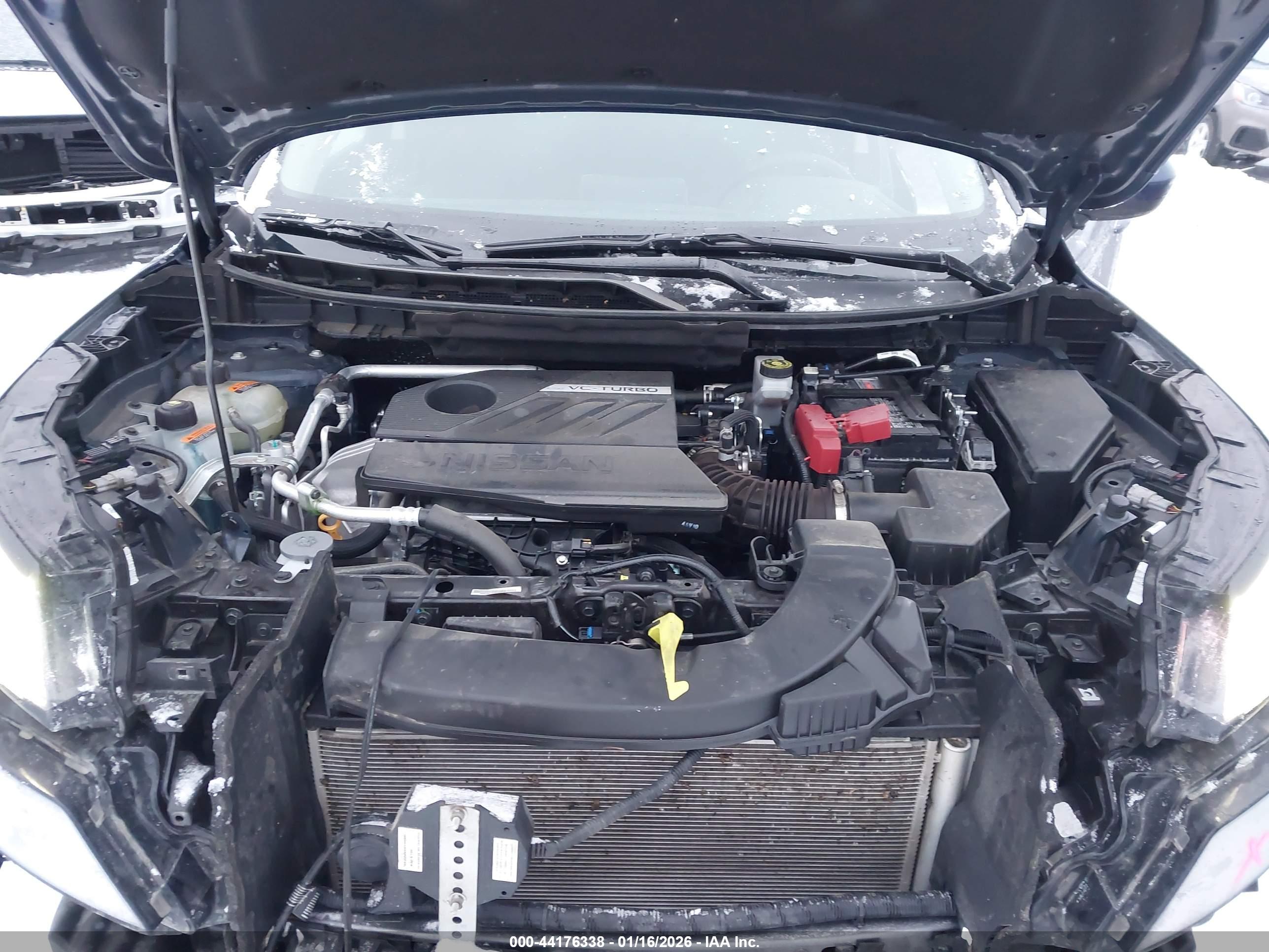 NISSAN ROGUE image 10