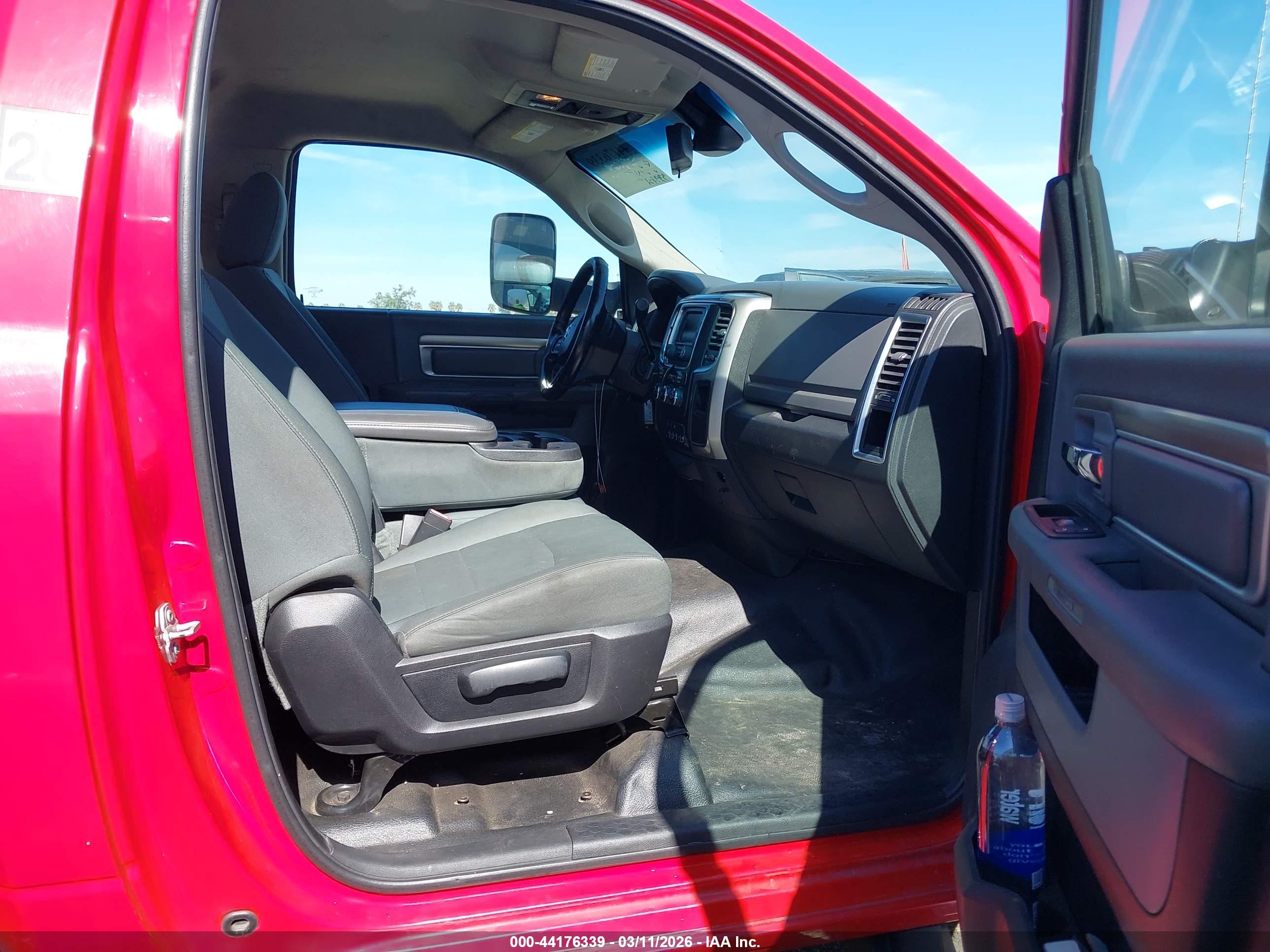 RAM 5500 image 8