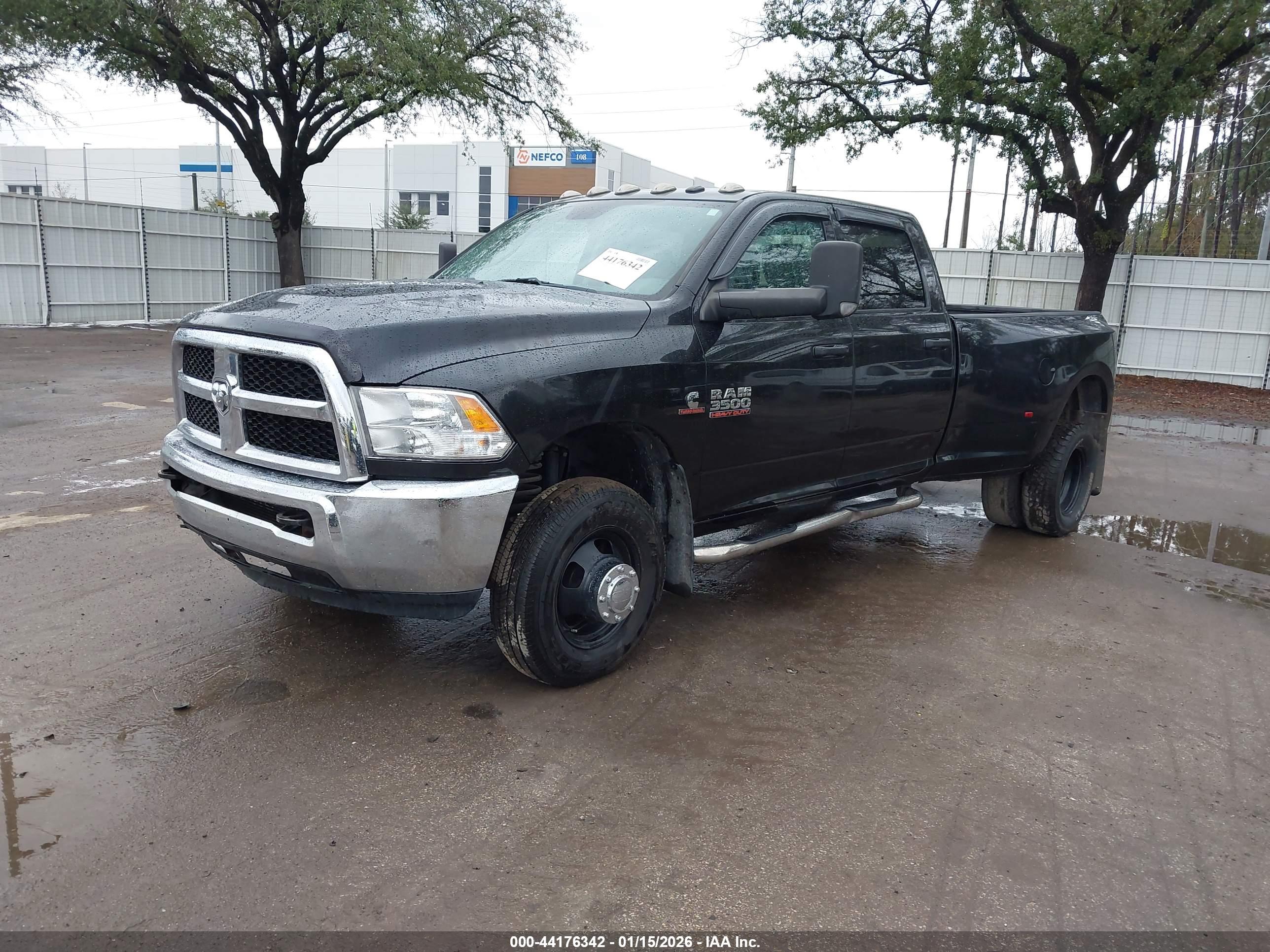 RAM 3500 image 2