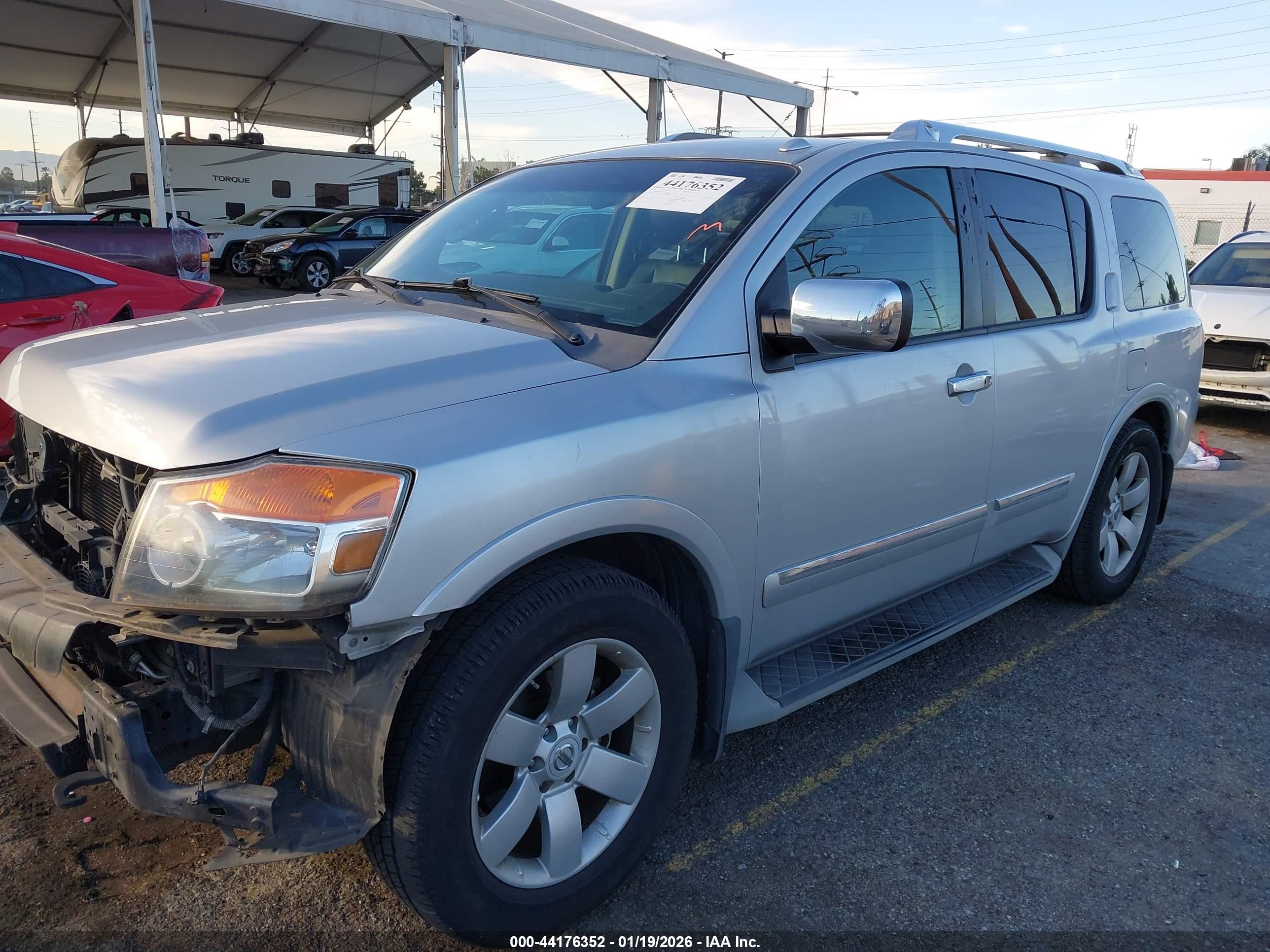 NISSAN ARMADA image 2