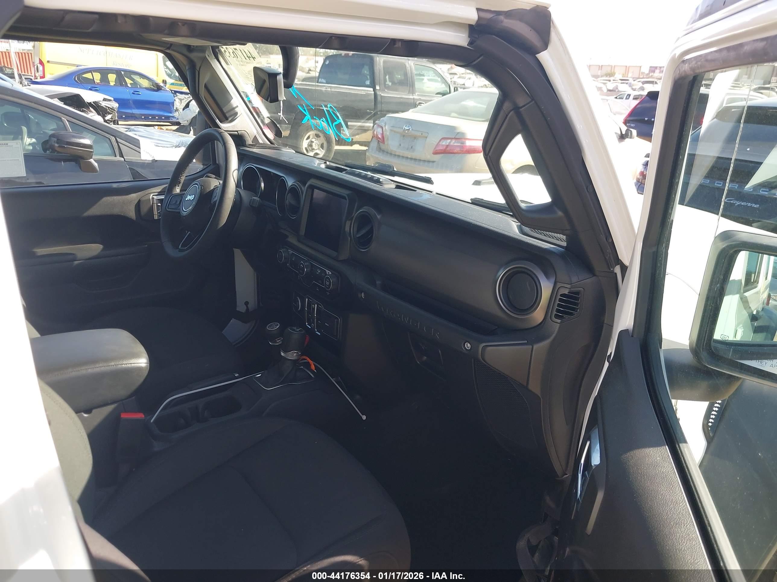JEEP WRANGLER image 5