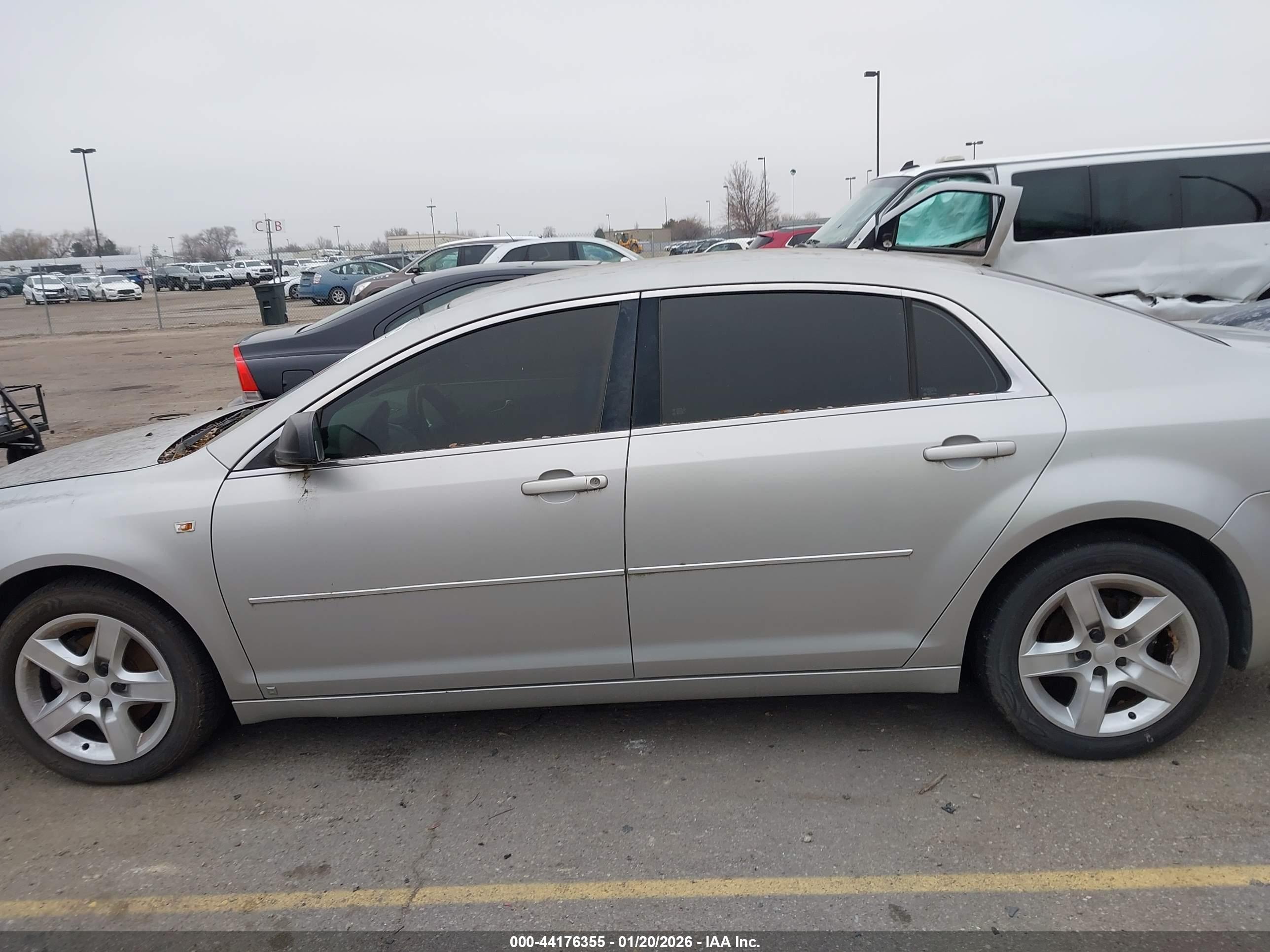 CHEVROLET MALIBU image 6