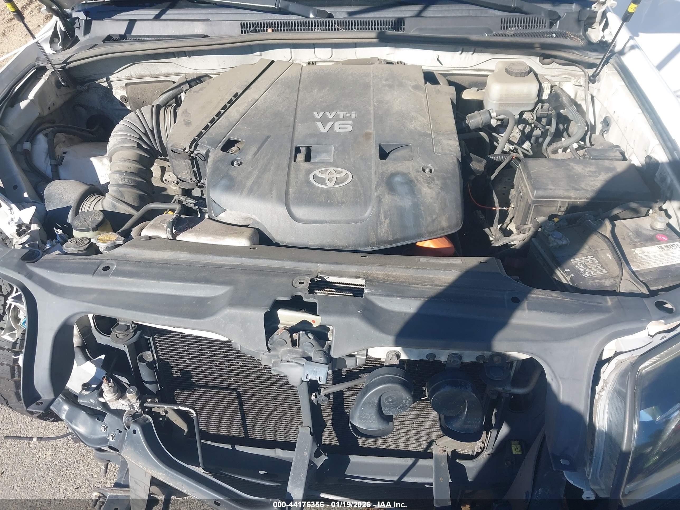 TOYOTA 4RUNNER image 10