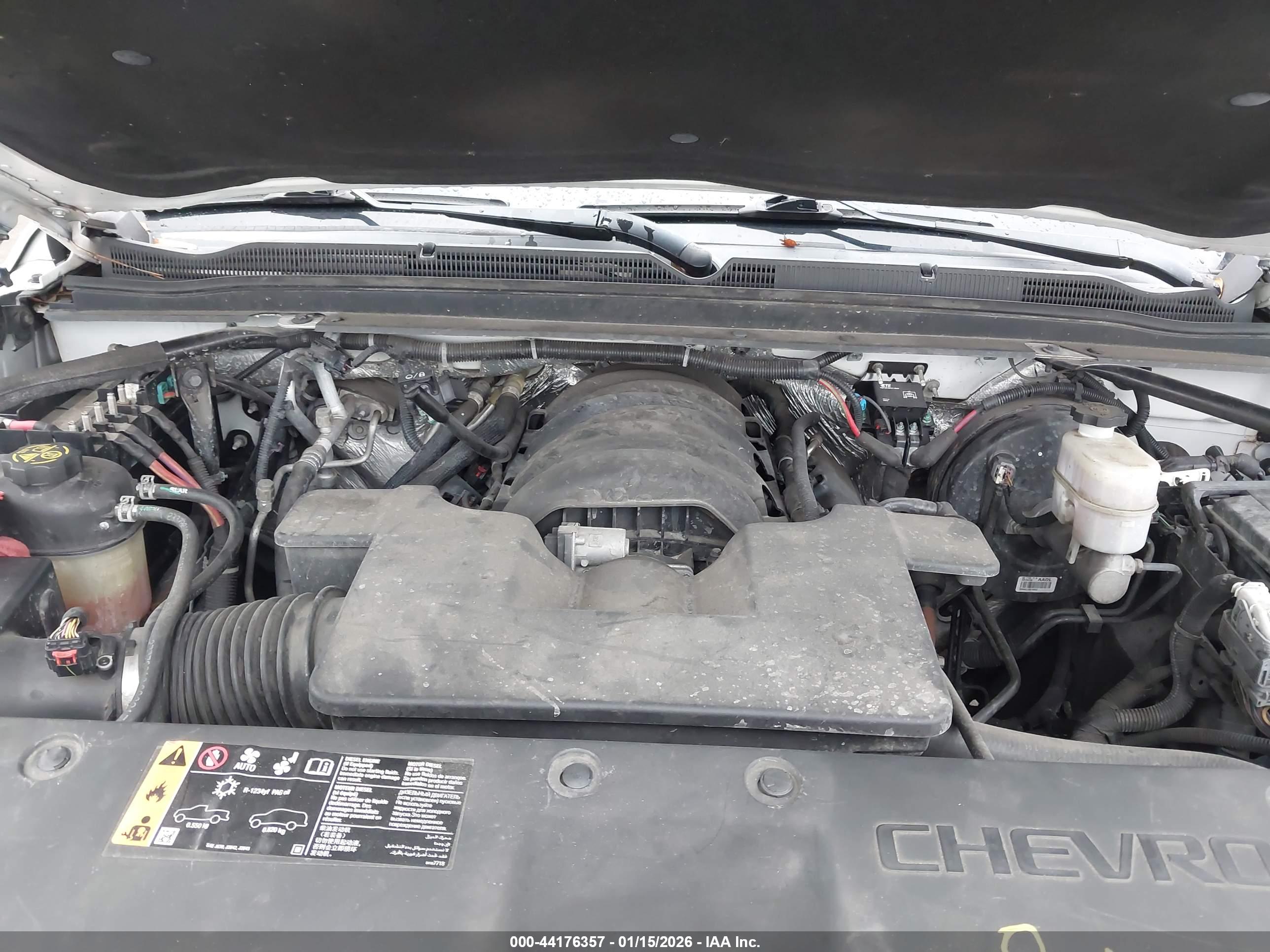 CHEVROLET TAHOE image 10