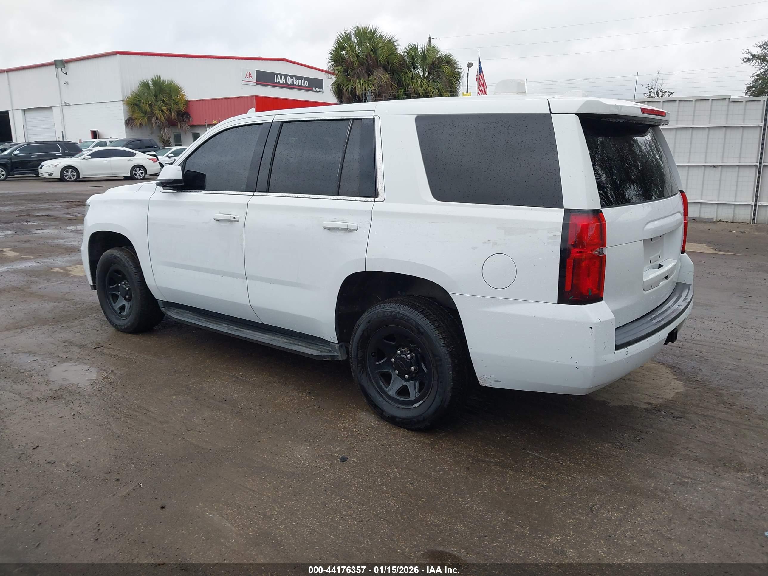 CHEVROLET TAHOE image 3