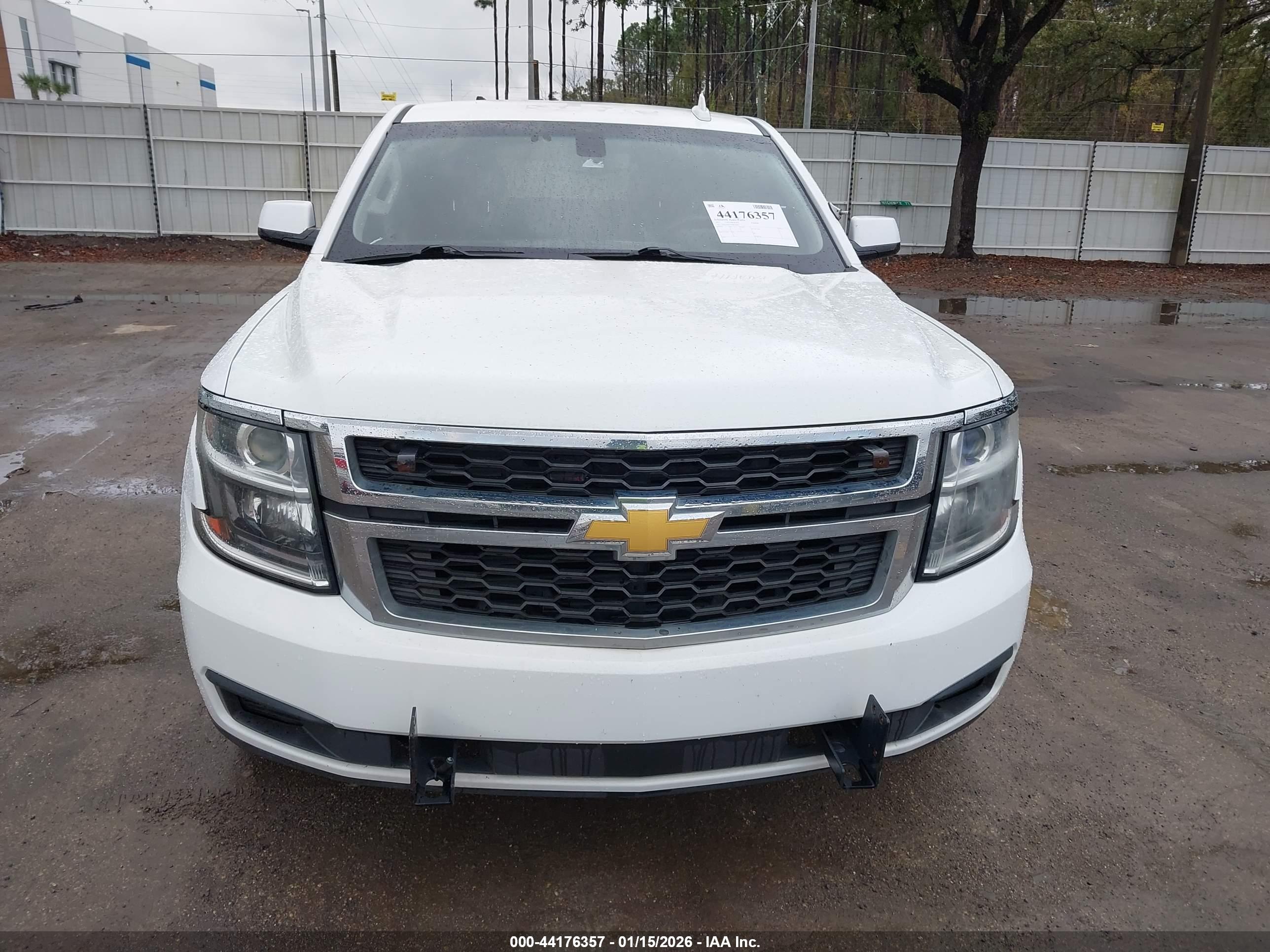 CHEVROLET TAHOE image 6