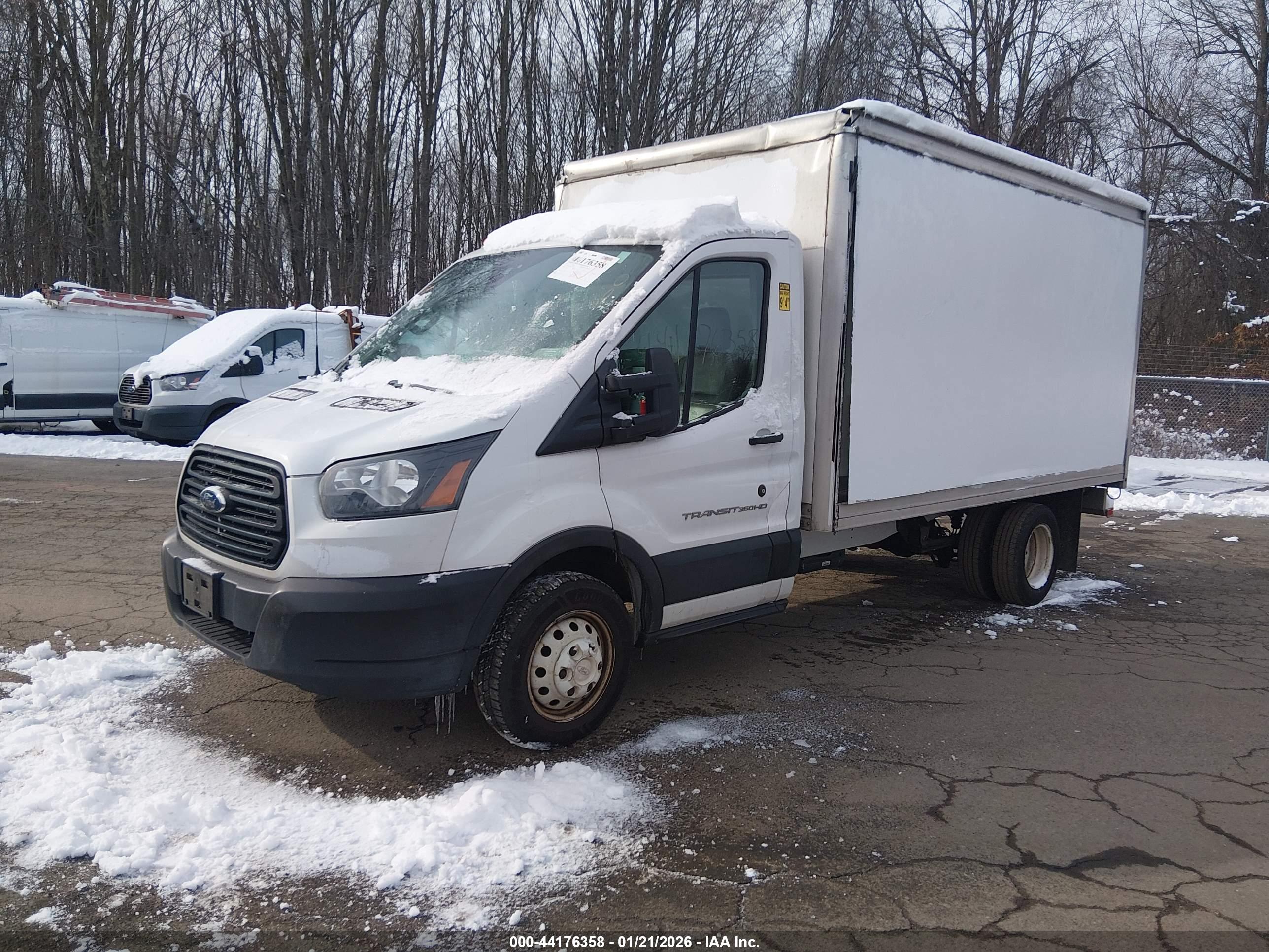 FORD TRANSIT-350 image 2