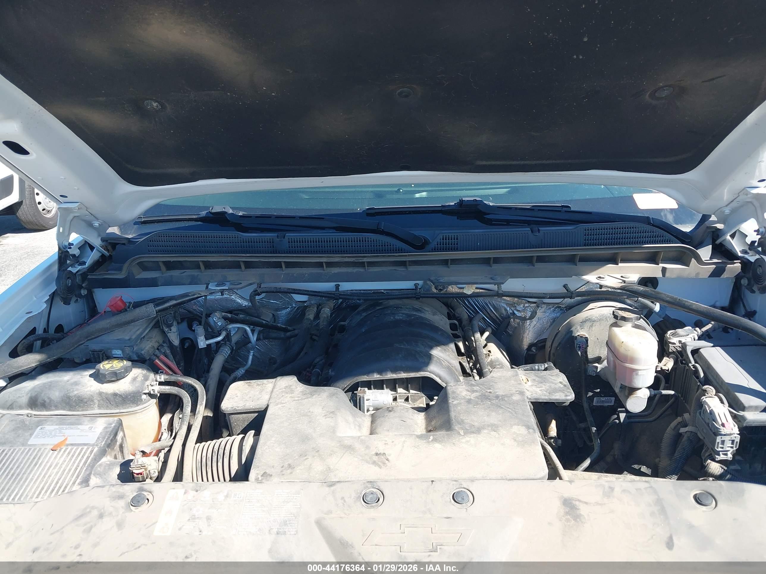 CHEVROLET SILVERADO image 10