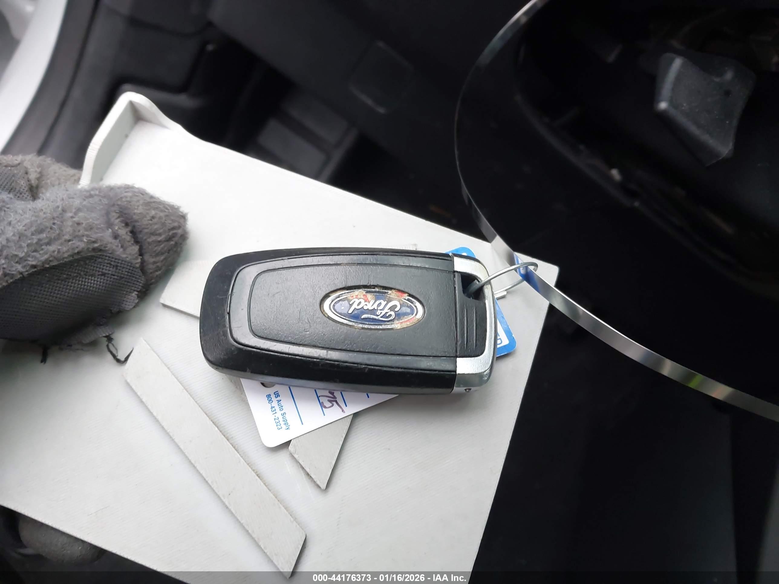 FORD ESCAPE image 11