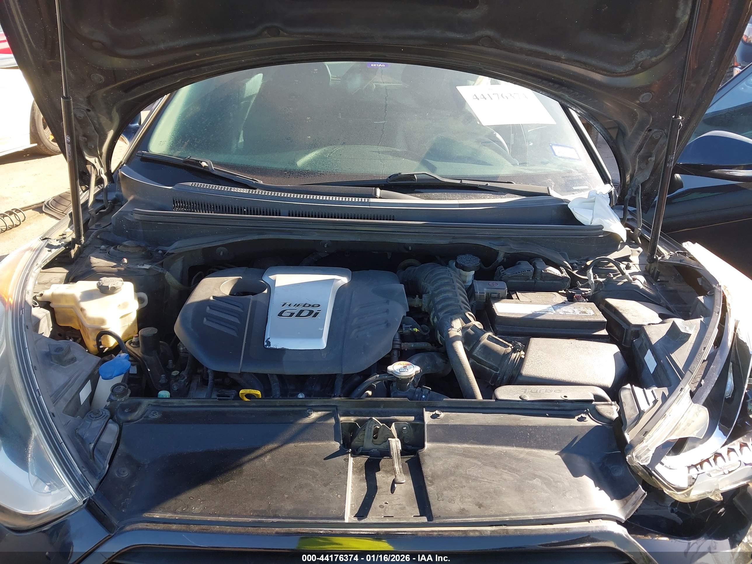 HYUNDAI VELOSTER image 10