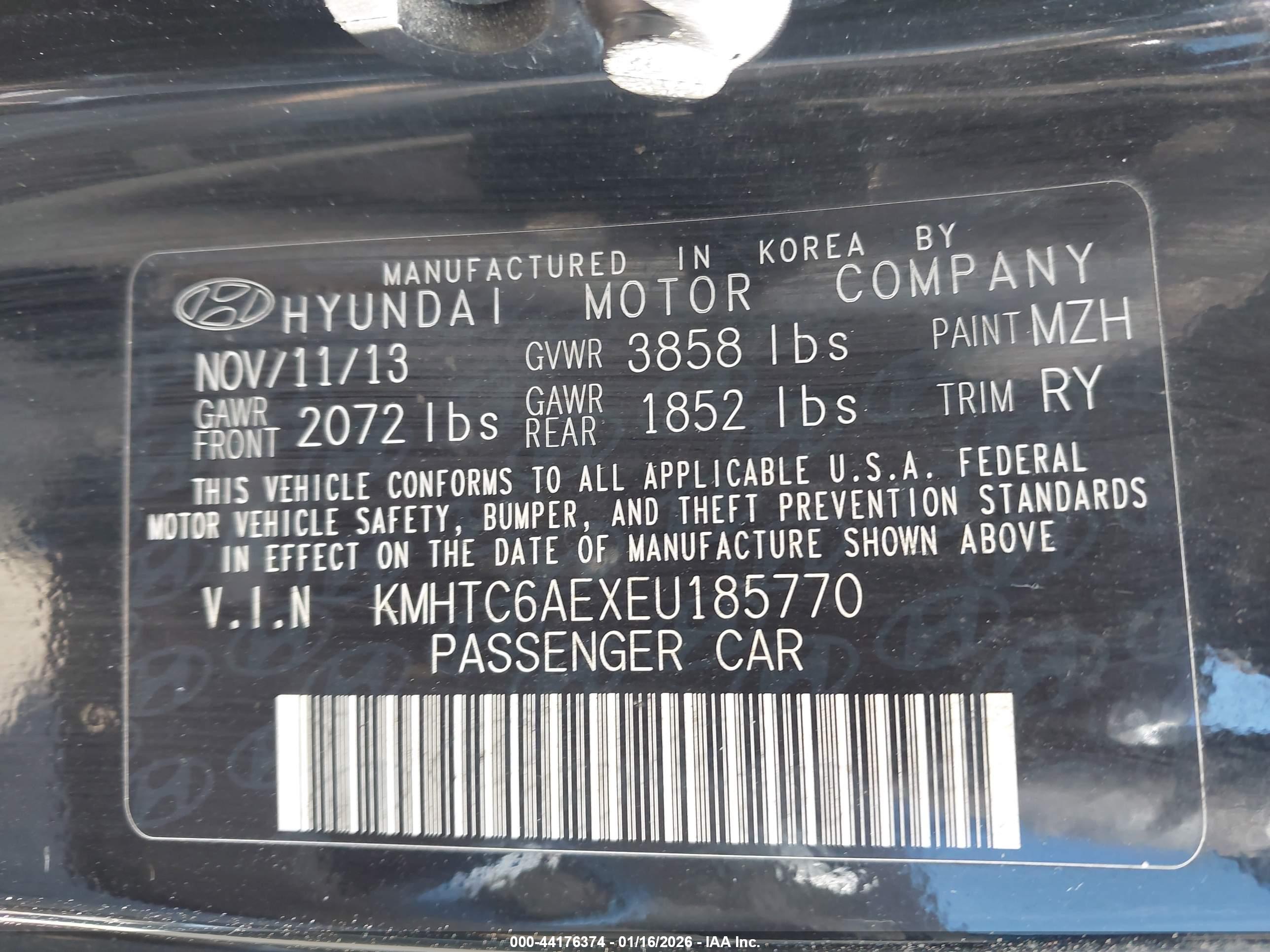 HYUNDAI VELOSTER image 9