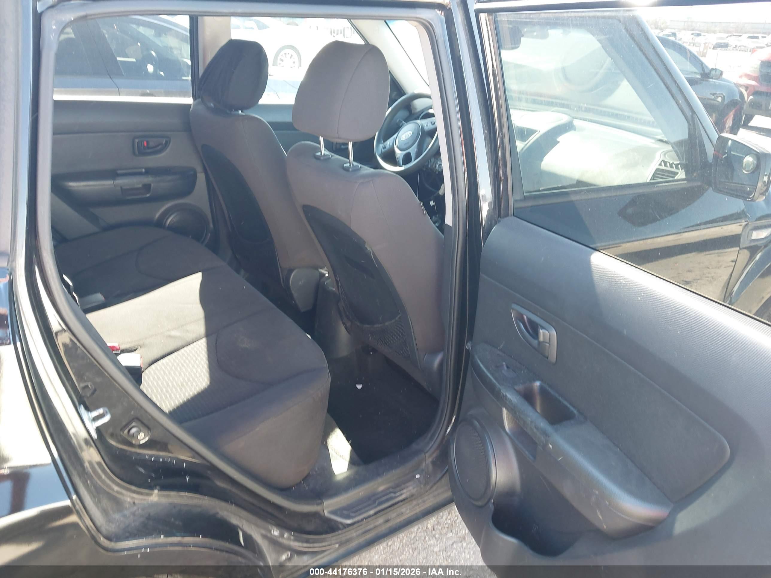 KIA SOUL image 8