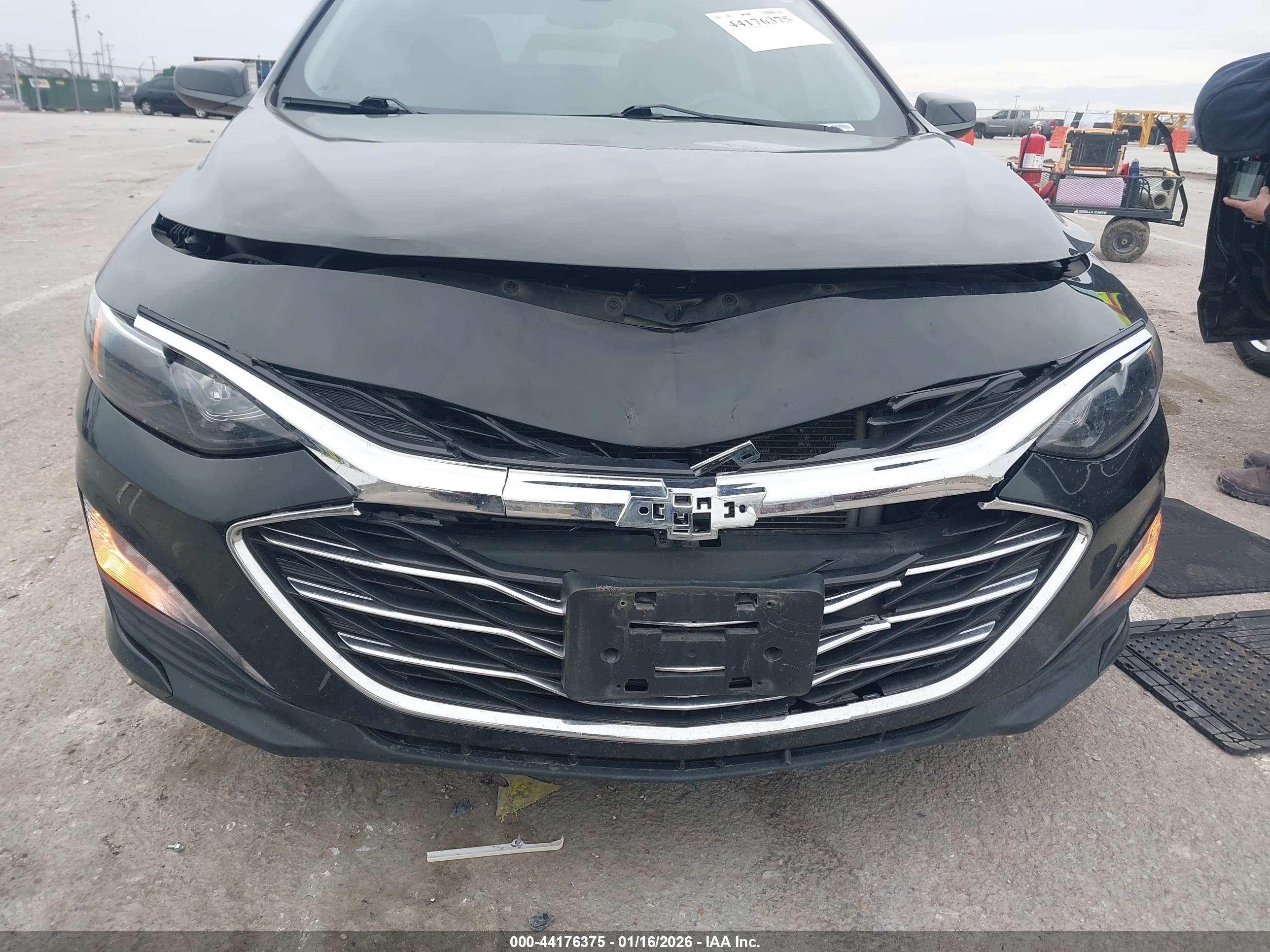CHEVROLET MALIBU image 6