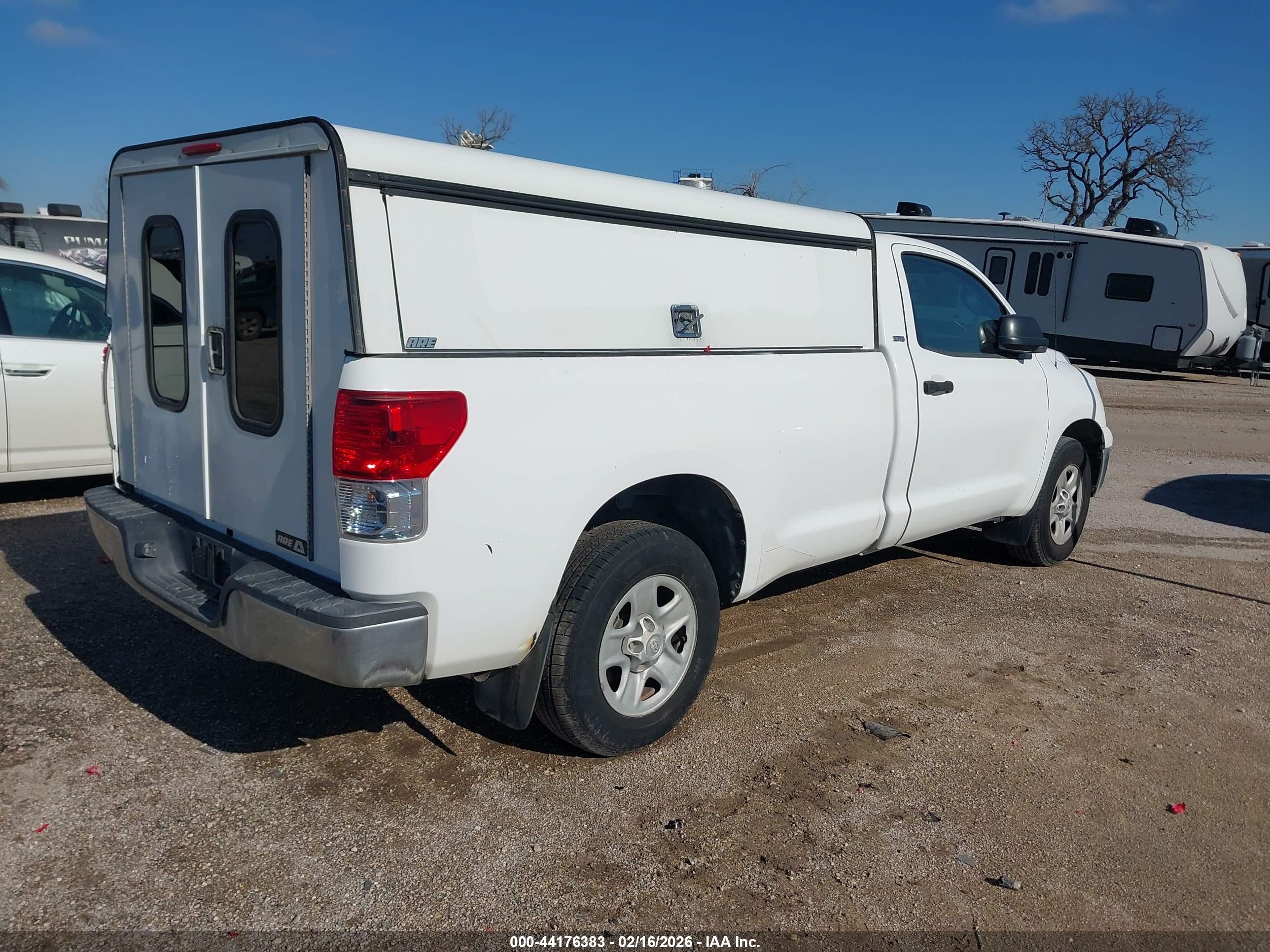 TOYOTA TUNDRA image 4