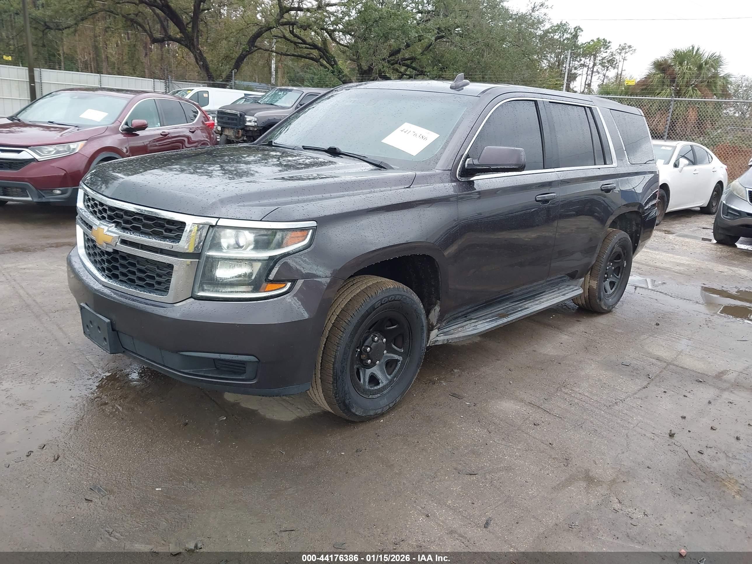 CHEVROLET TAHOE image 2