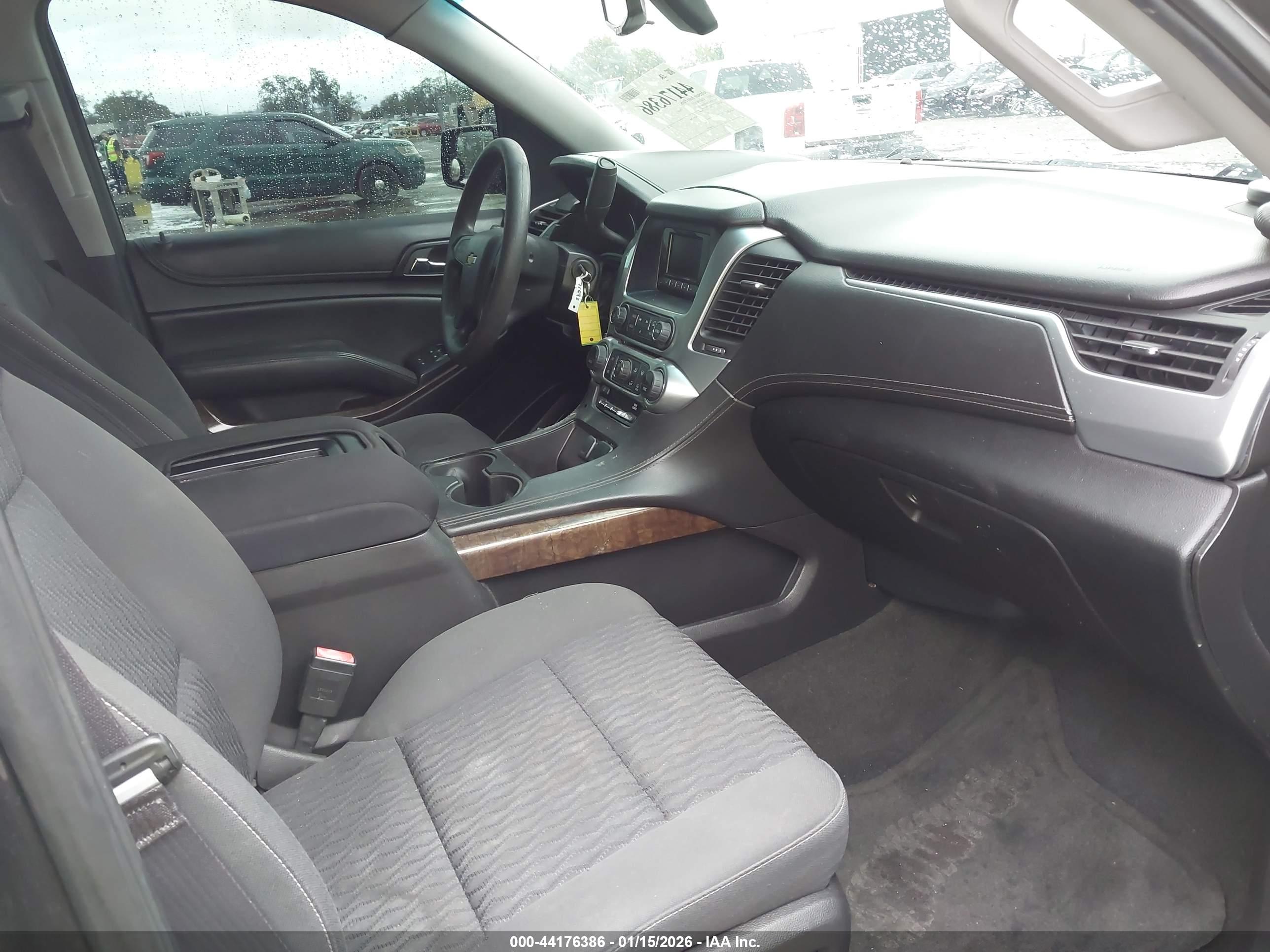 CHEVROLET TAHOE image 5
